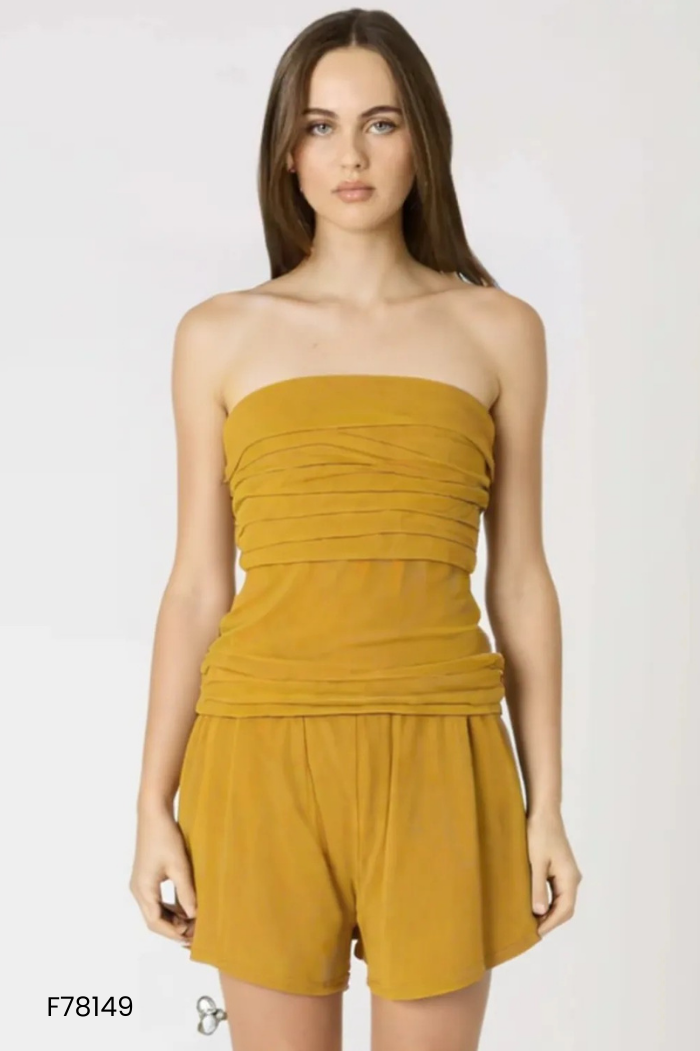 Set Áo quây nâu vàng + quần shorts