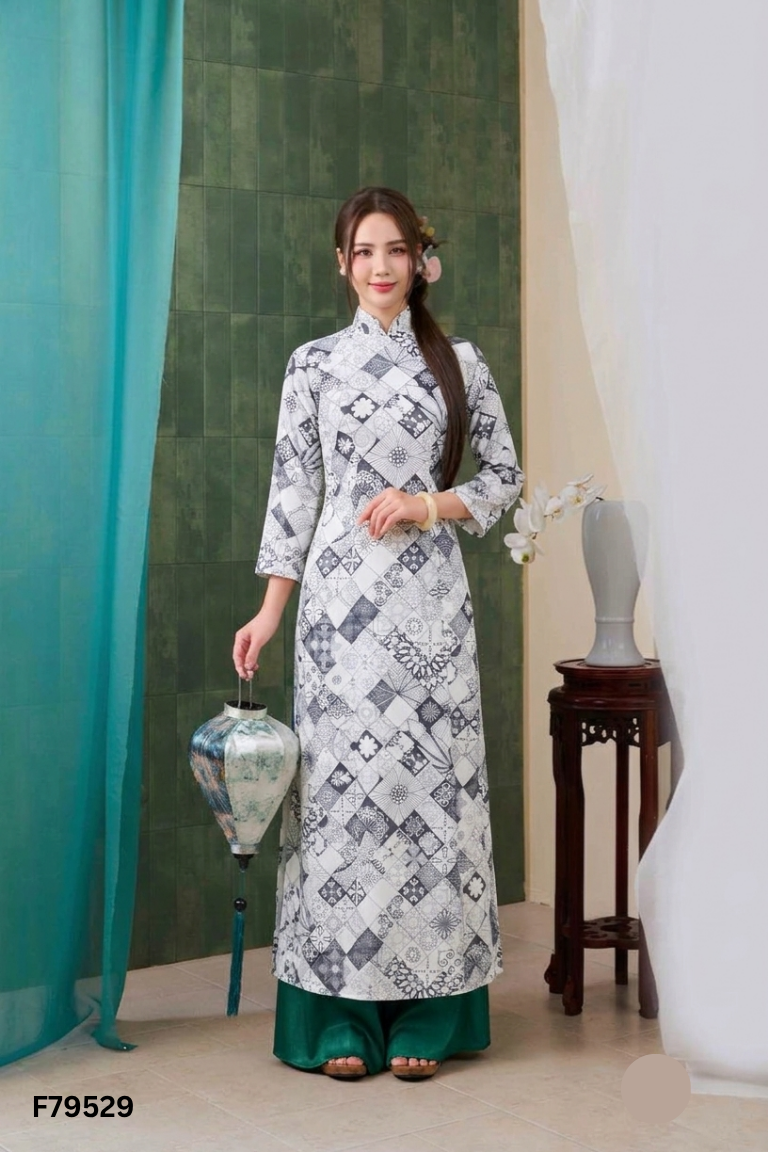 Set áo dài trắng họa tiết + quần lụa trắng