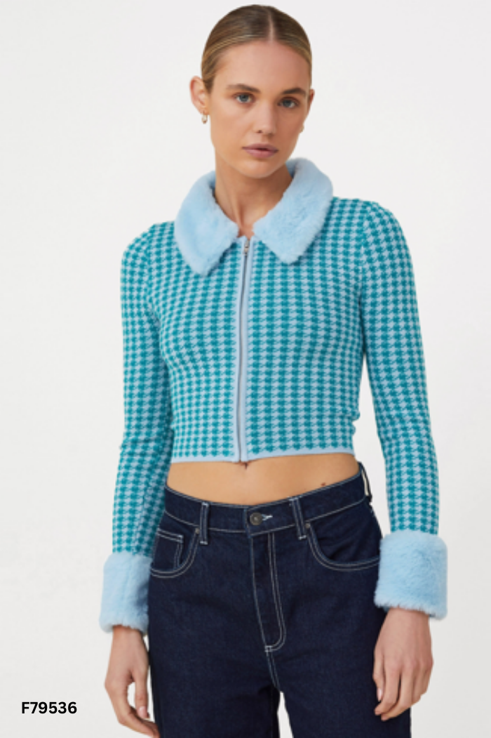 Áo COTTON ON len xanh phối lông