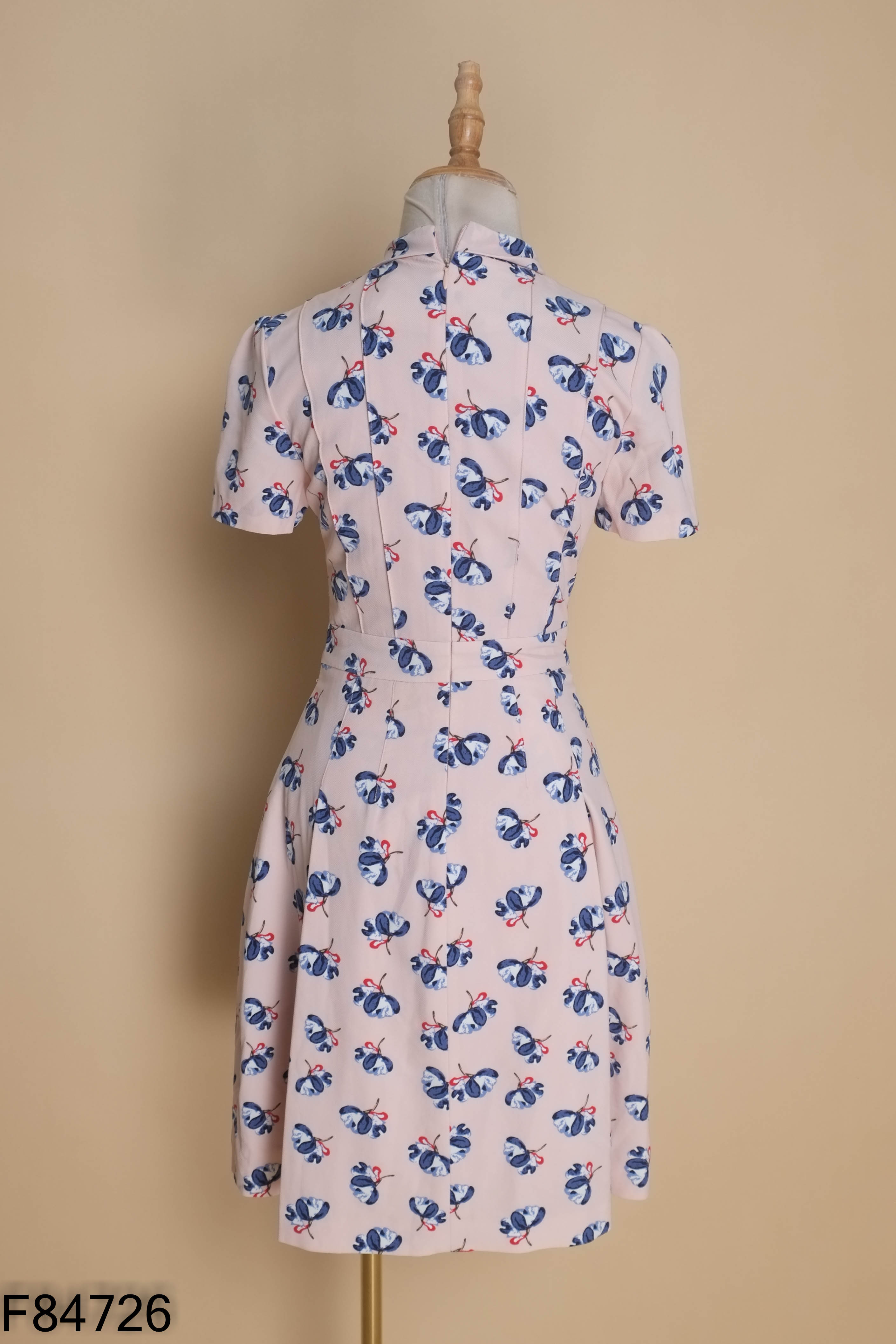 Váy IVY MODA hồng họa tiết
