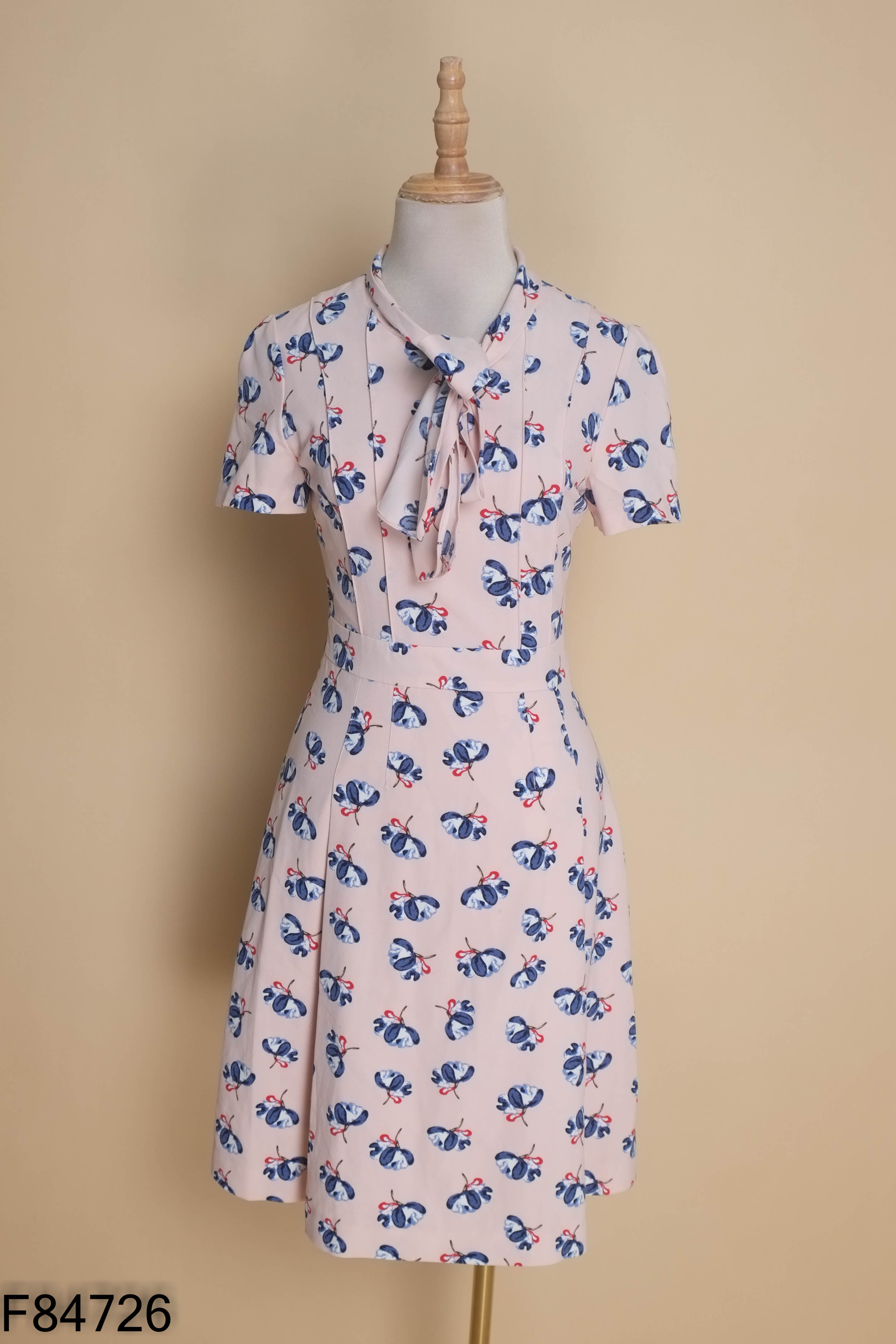 Váy IVY MODA hồng họa tiết
