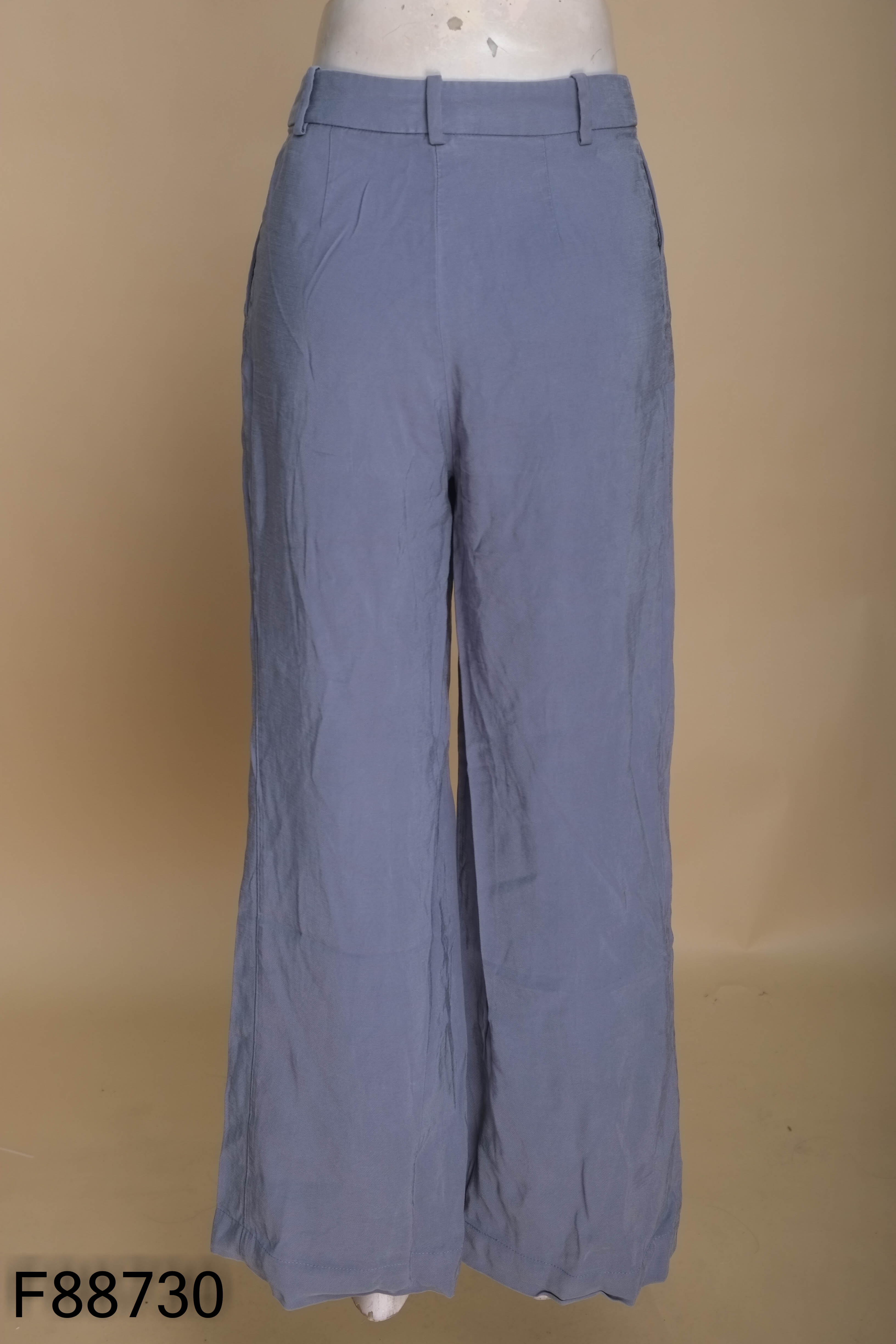 Quần kaki HM xanh xám trơn