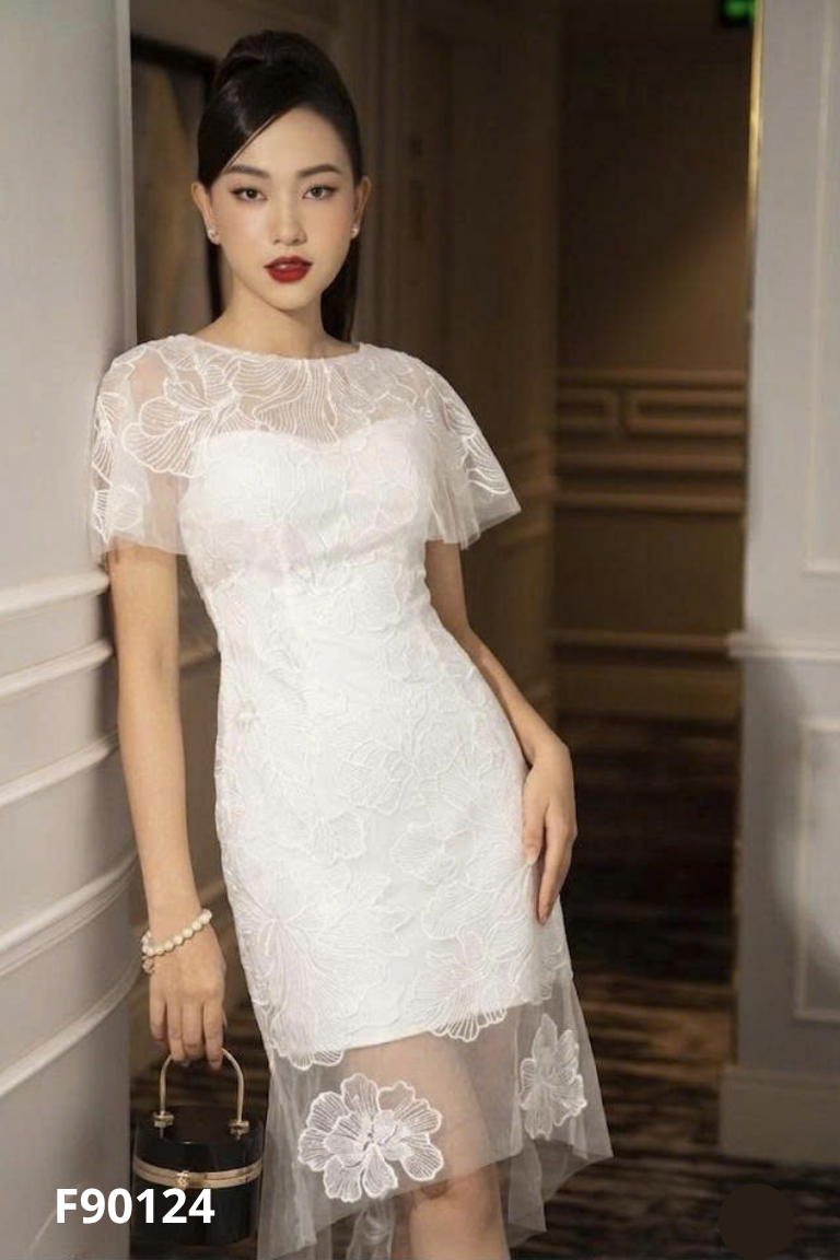 Váy lưới trắng ELISE thêu hoa đính cườm