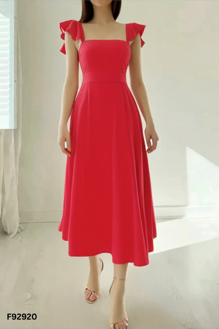 Váy đỏ trơn hai dây