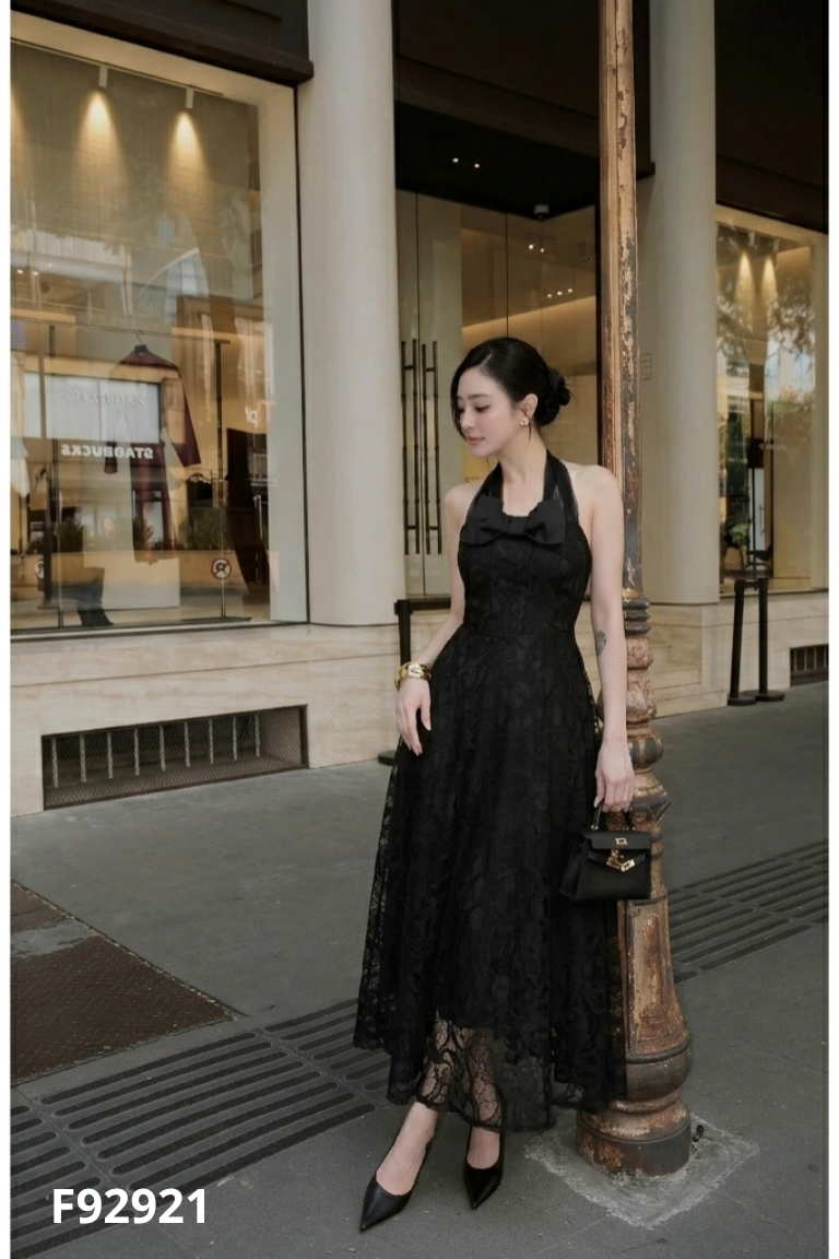 NEWTAG CHOU váy đen ren phối voan