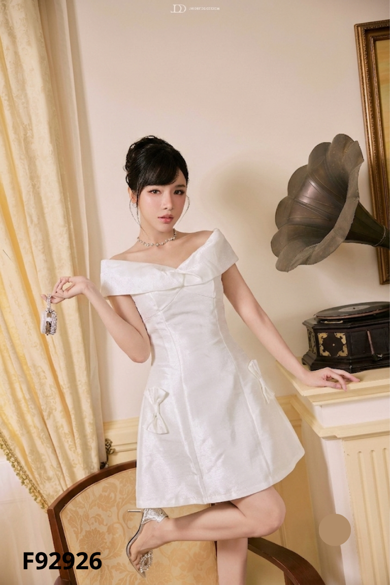 NEWTAG Váy HOAI MY Closet trễ vai be