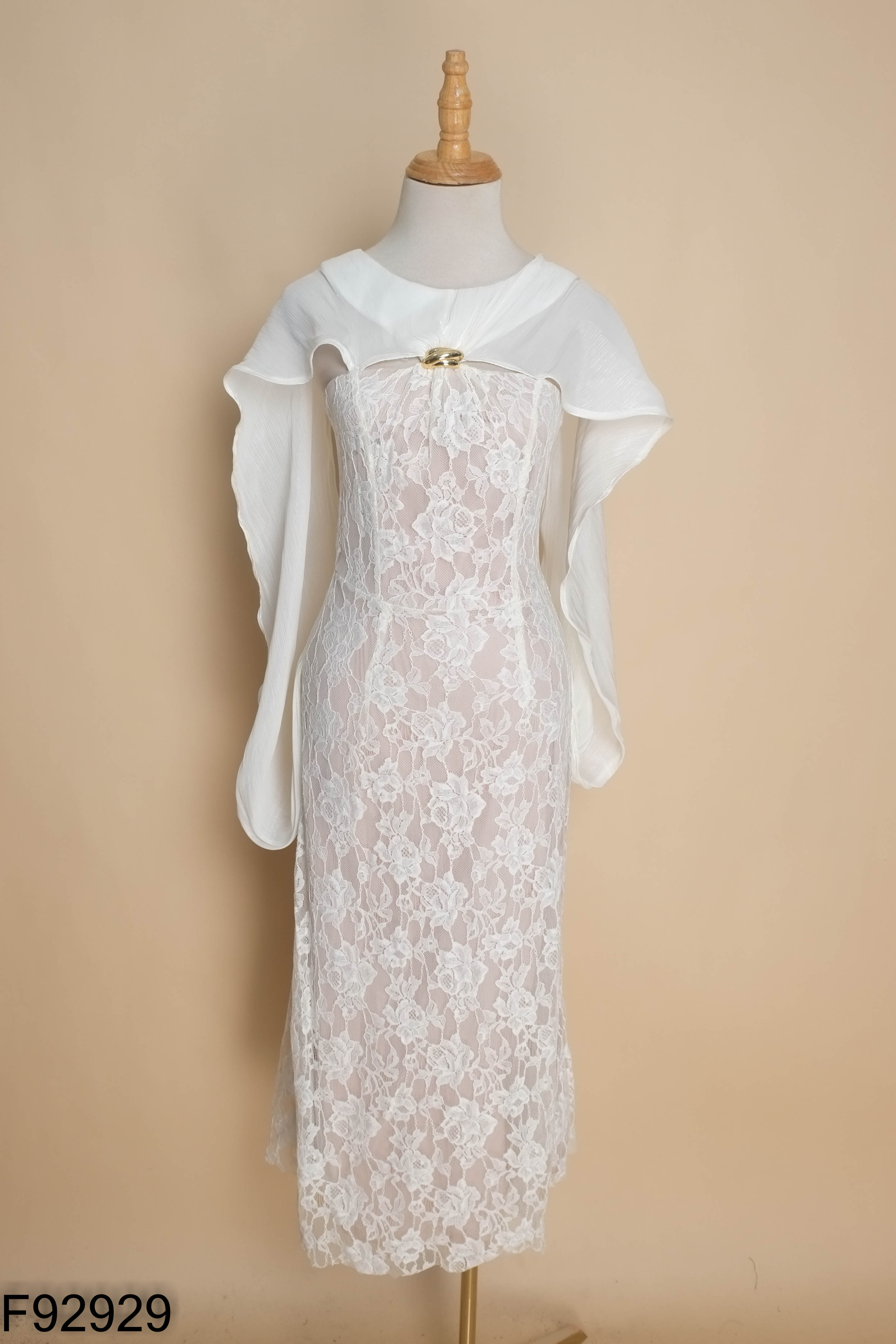 Váy ren be phối organza