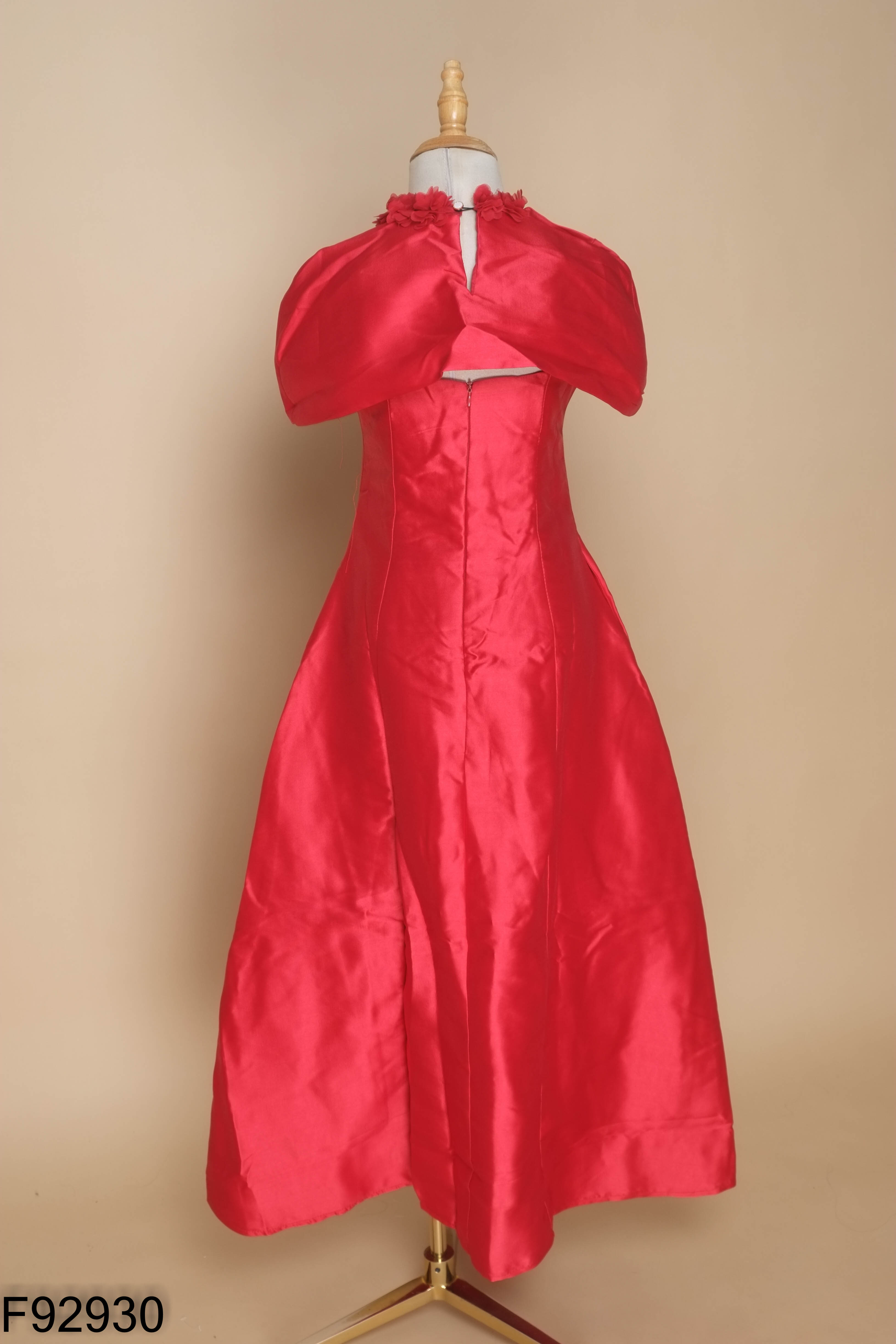 NEWTAG LAN HƯƠNG set váy đỏ+tay áo