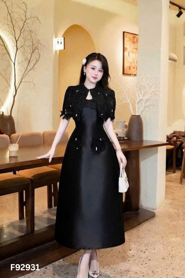 SET váy MÂY DESIGN đen+ áo choàng ren bướm