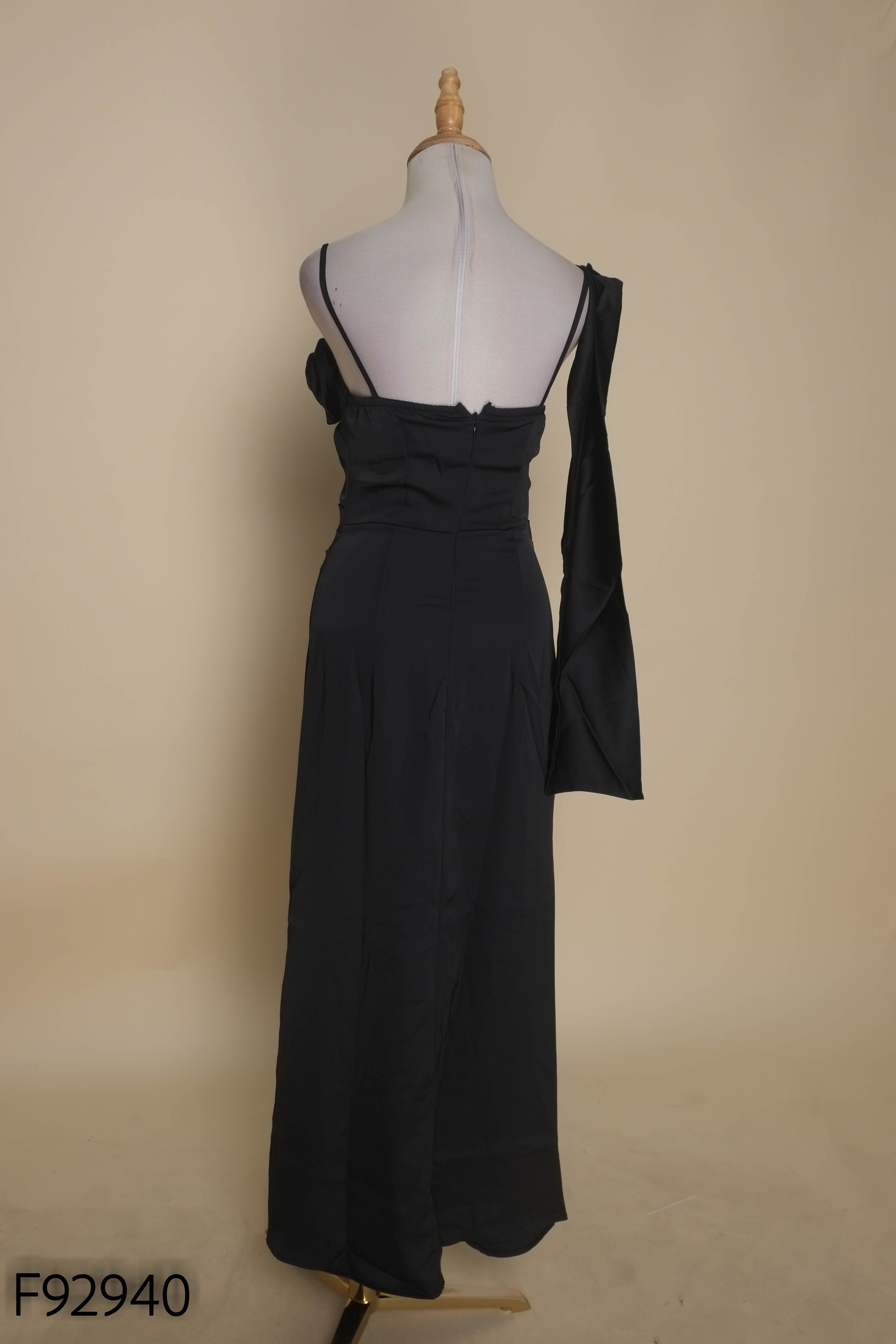 NEWTAG HOAI MY CLOSET váy dây lụa