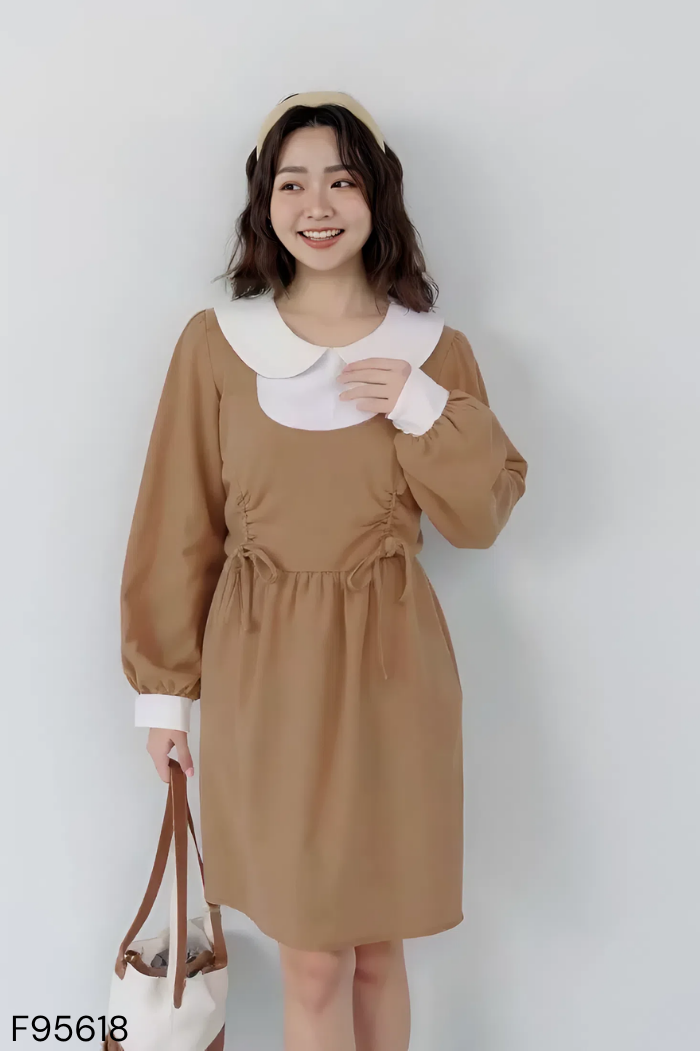 Váy nâu cổ trắng