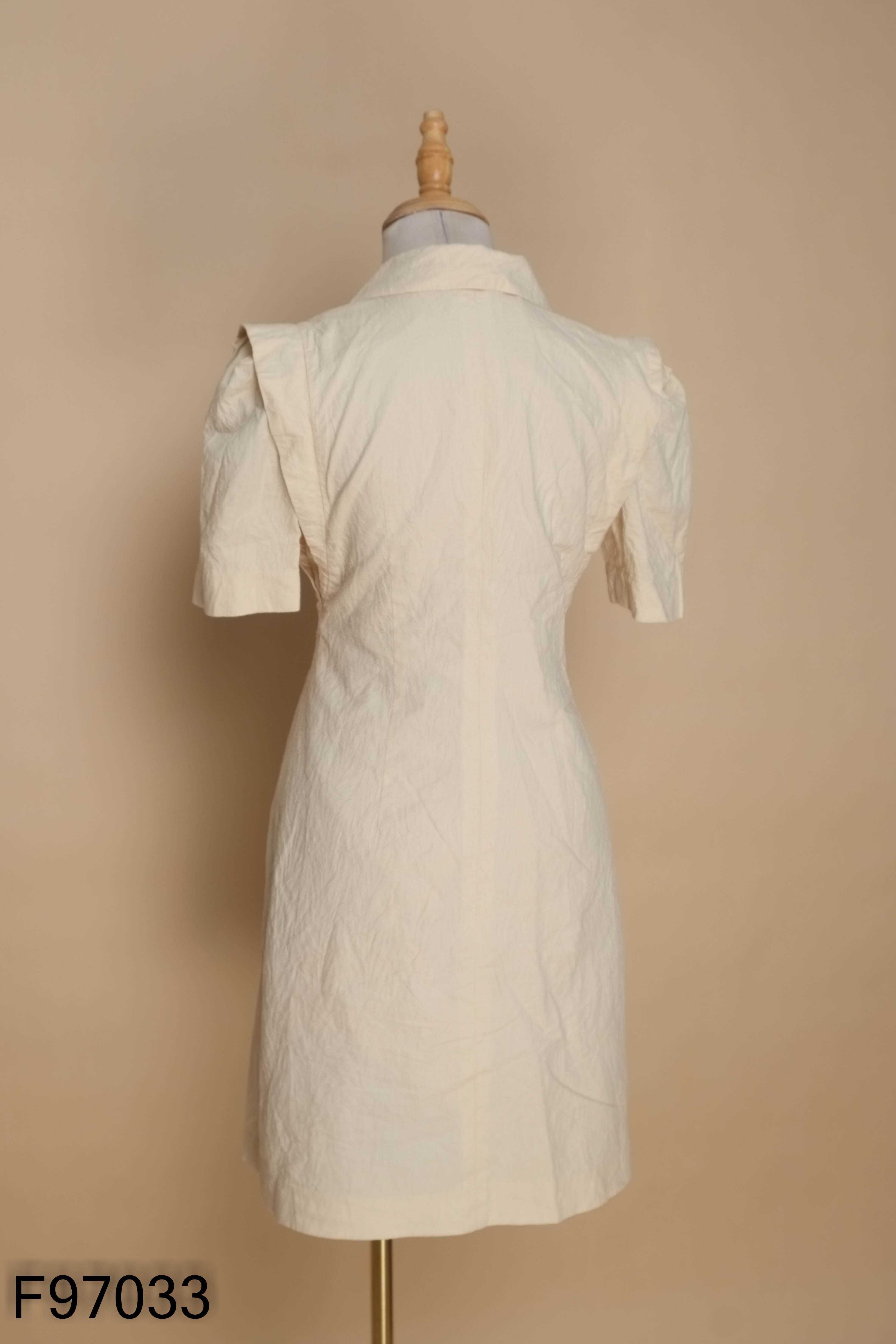 Váy be TAILOR NGUYỄN đính khuy