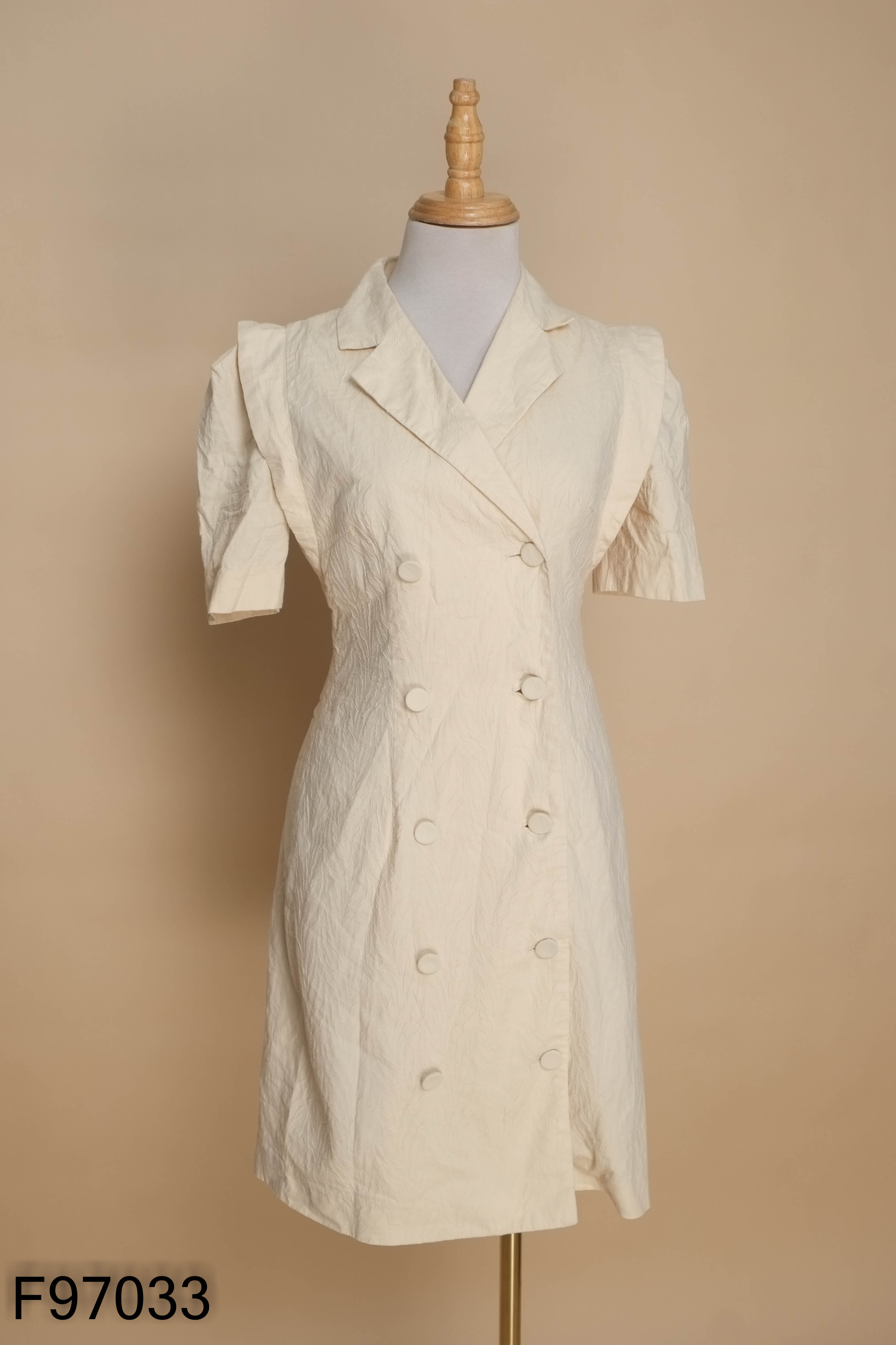 Váy be TAILOR NGUYỄN đính khuy