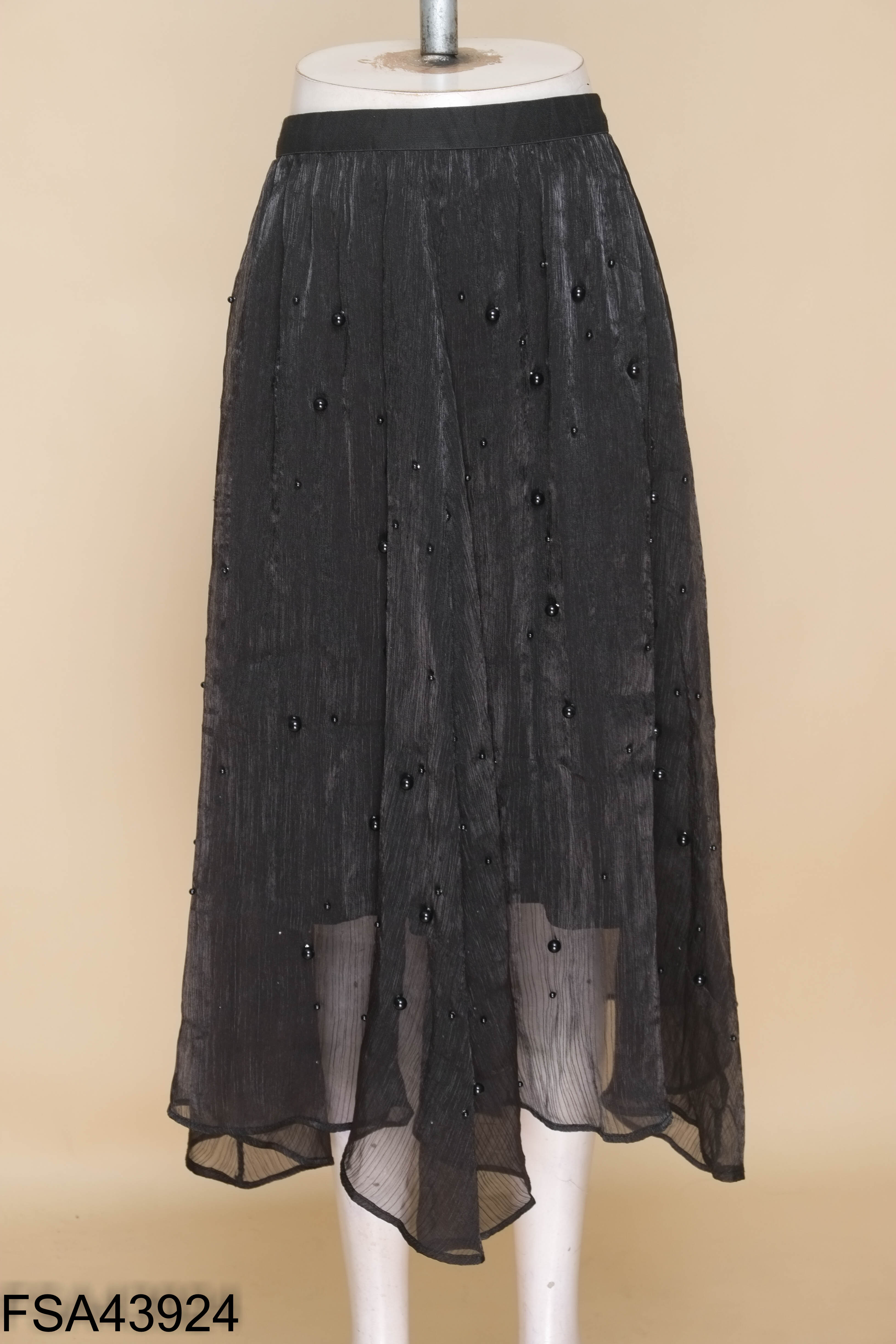 Chân váy organza đen