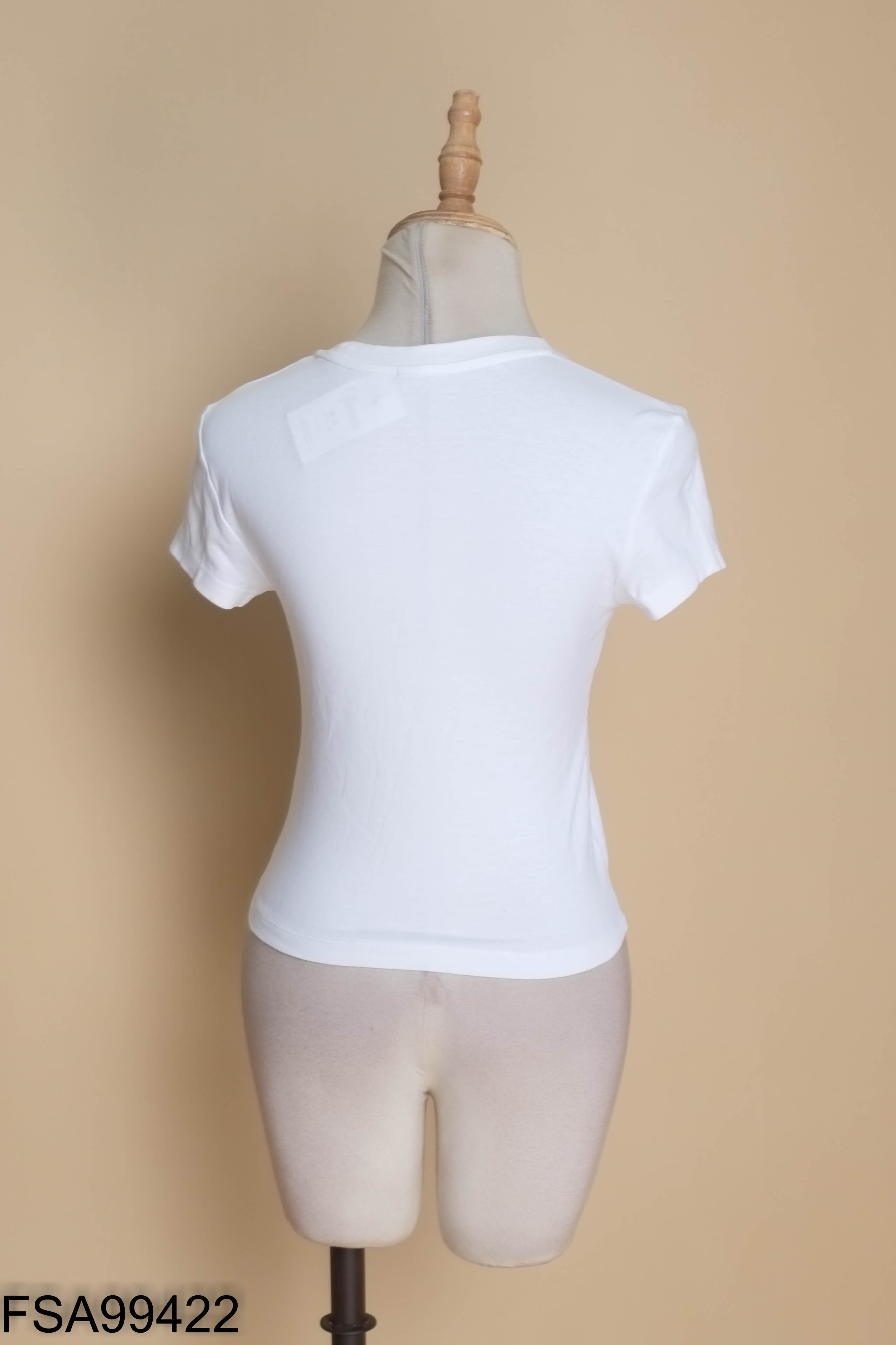Áo UNIQLO thun trắng