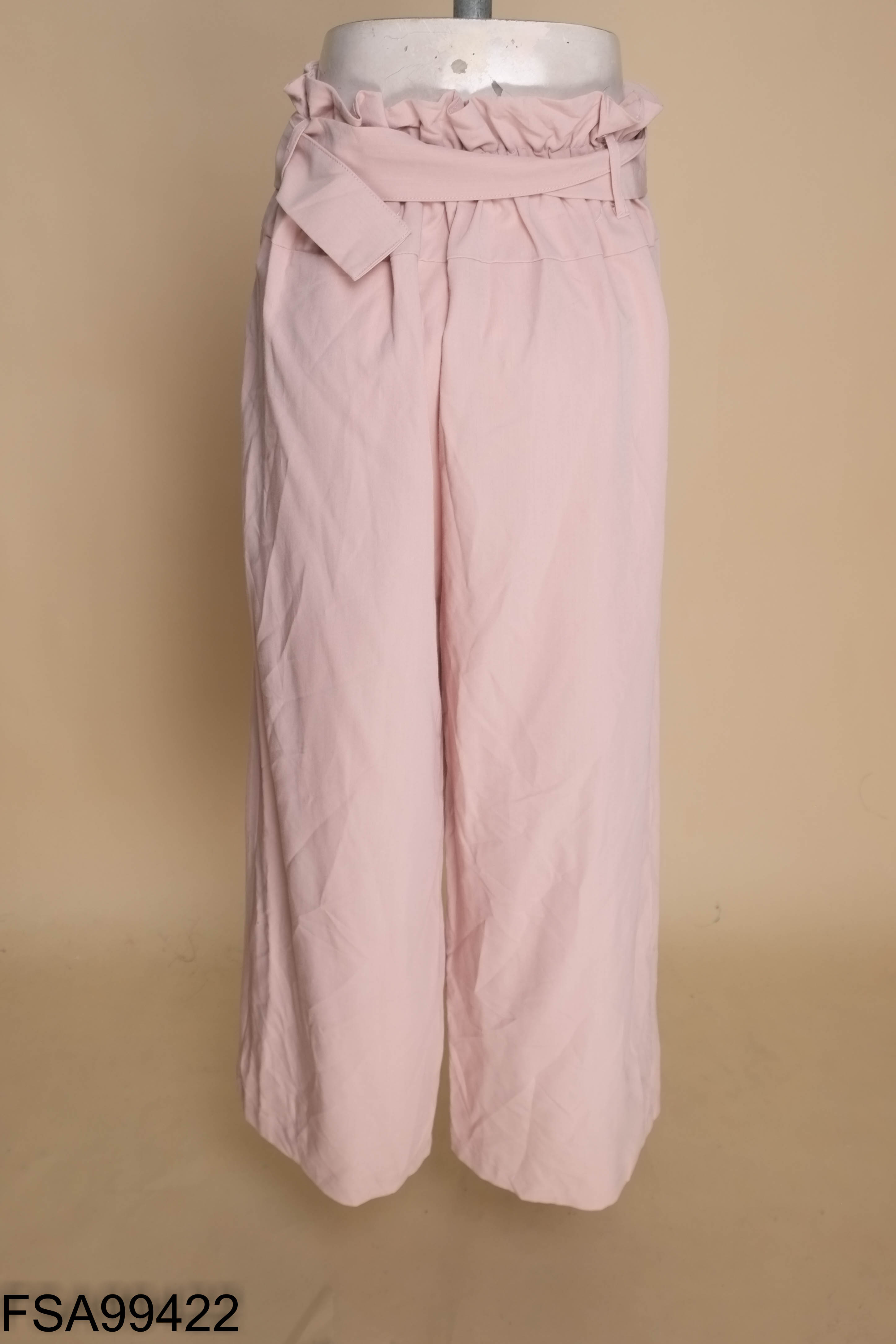 Quần culottes vải hồng