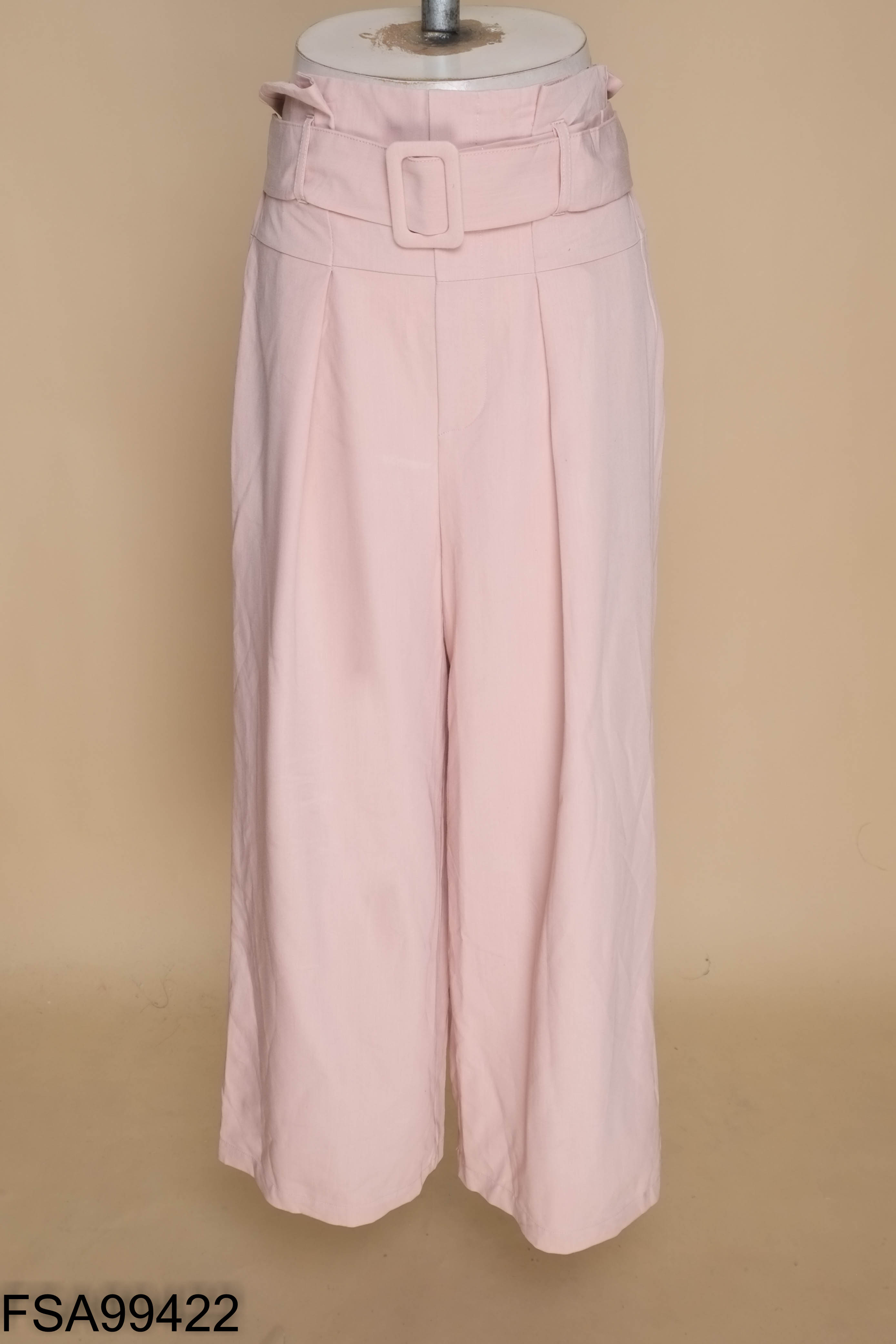 Quần culottes vải hồng