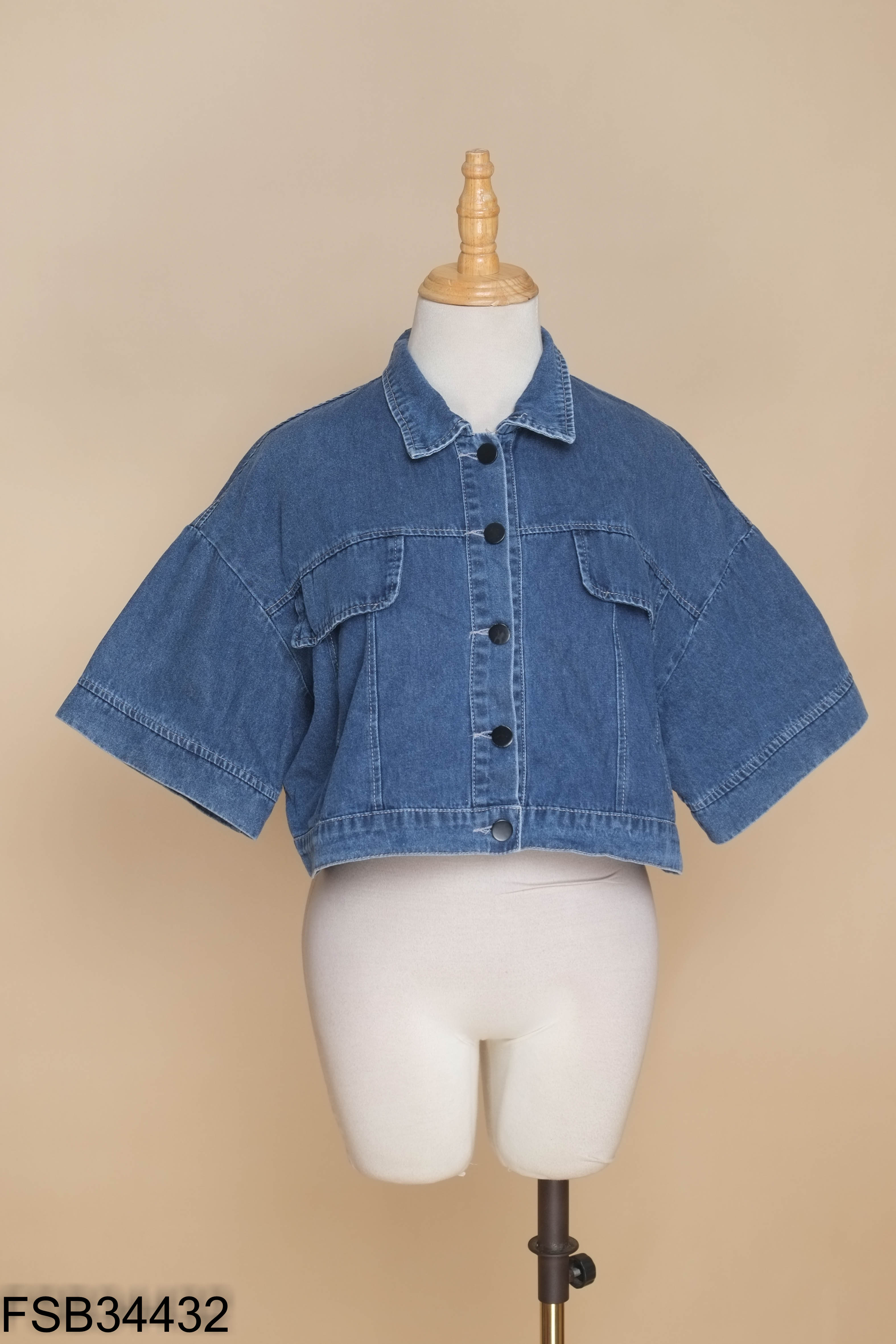 Áo jeans xanh dáng crotop