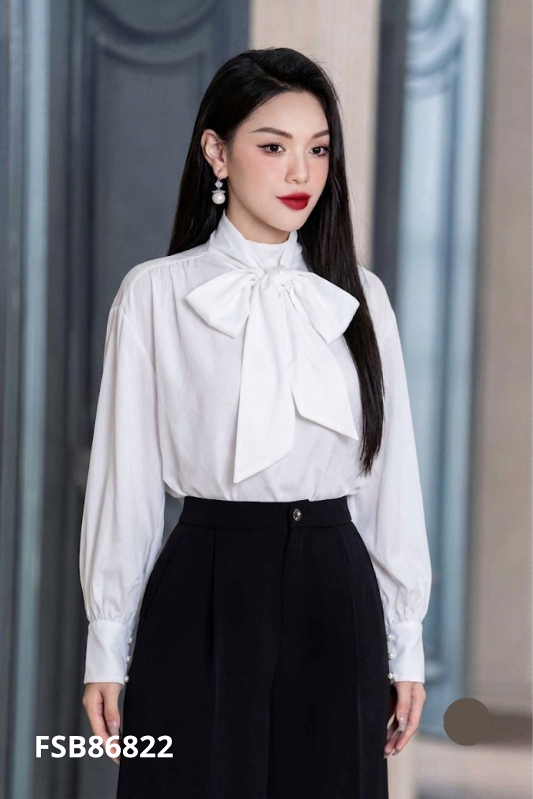 Áo trắng cổ buộc nơ
