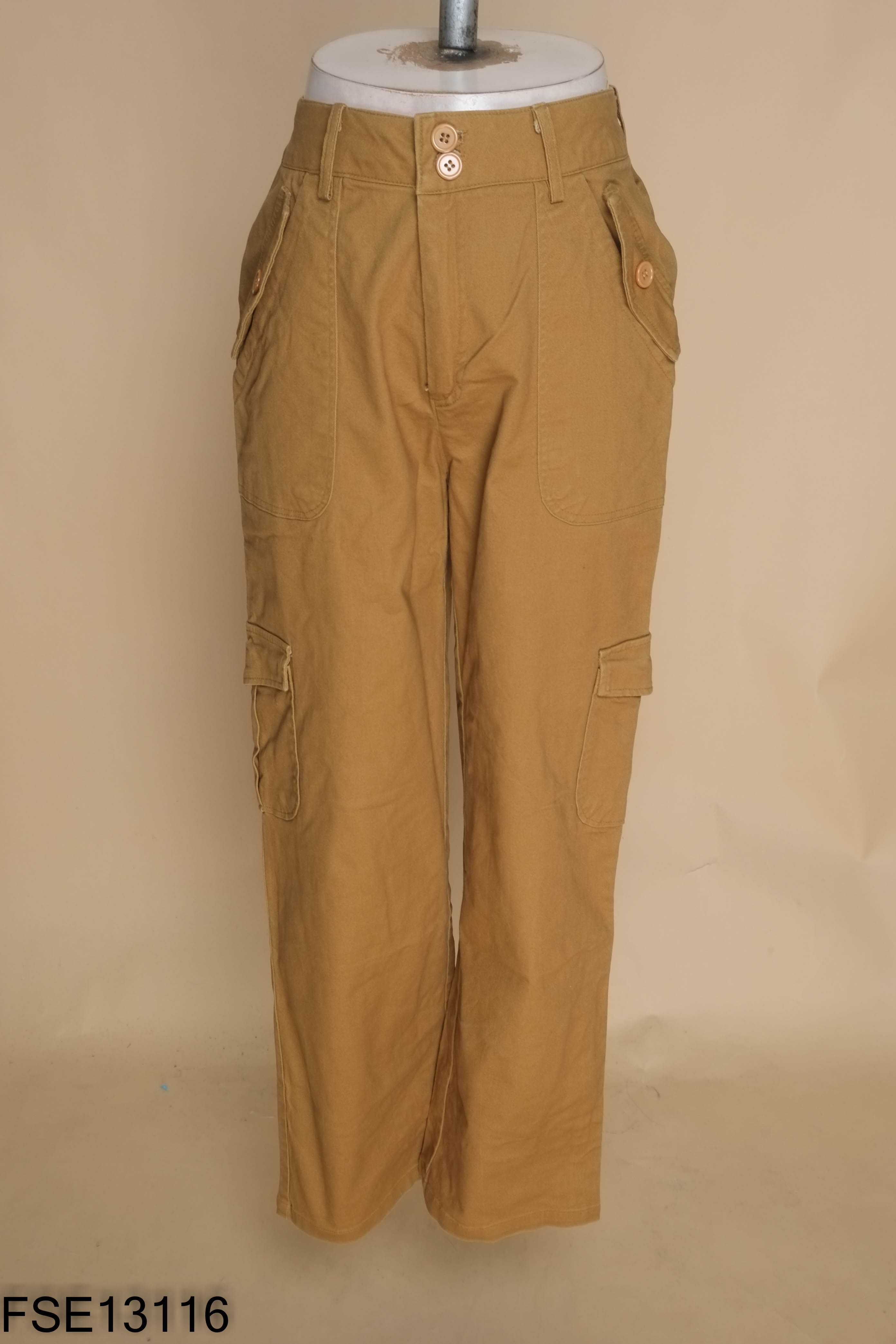 Quần kaki DE.LYS nâu túi sườn
