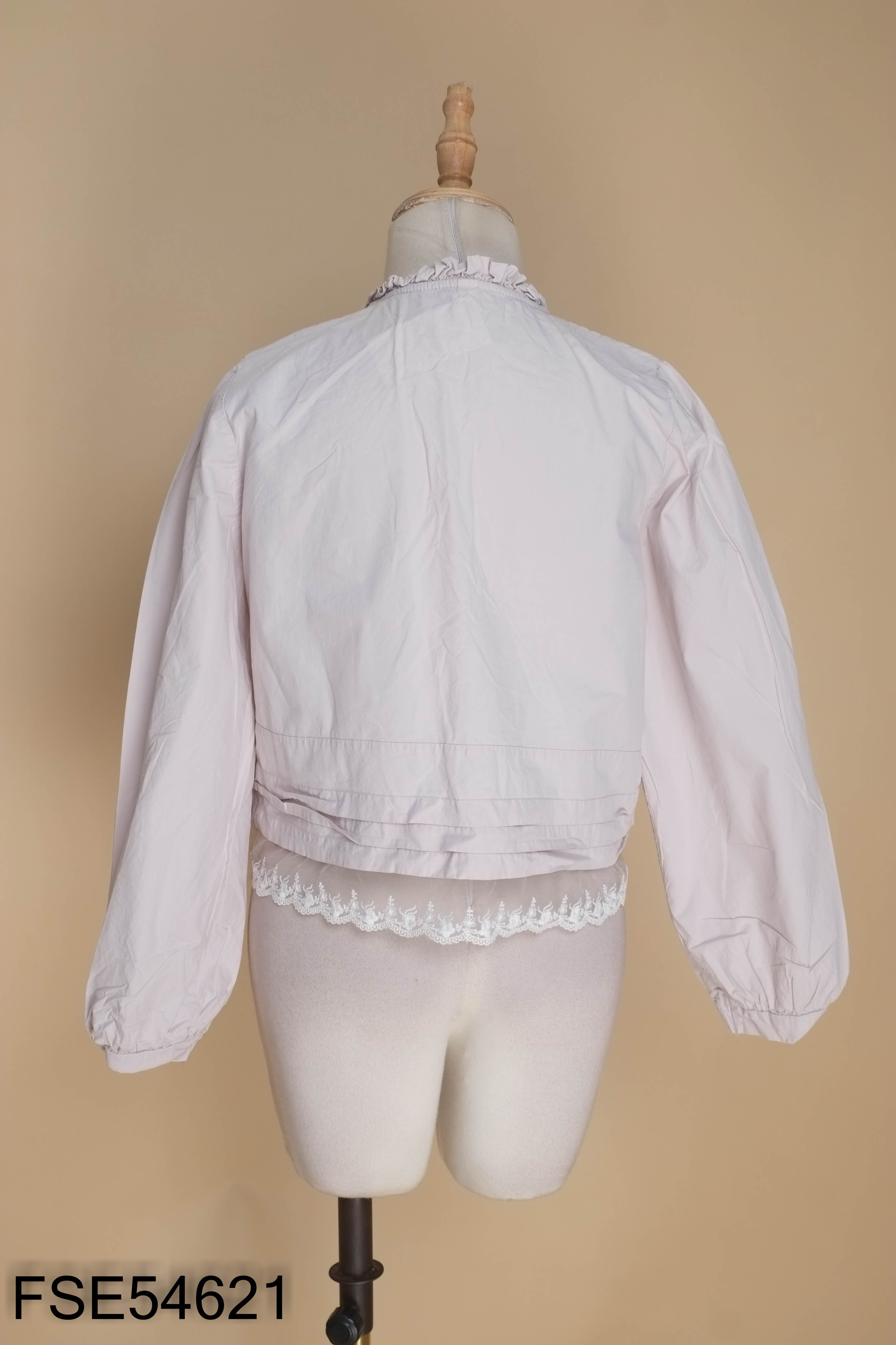 Áo sơ mi xám croptop