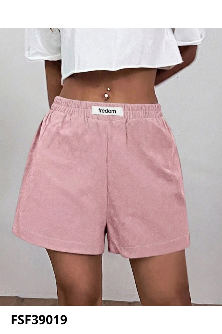 Quần short hồng sen