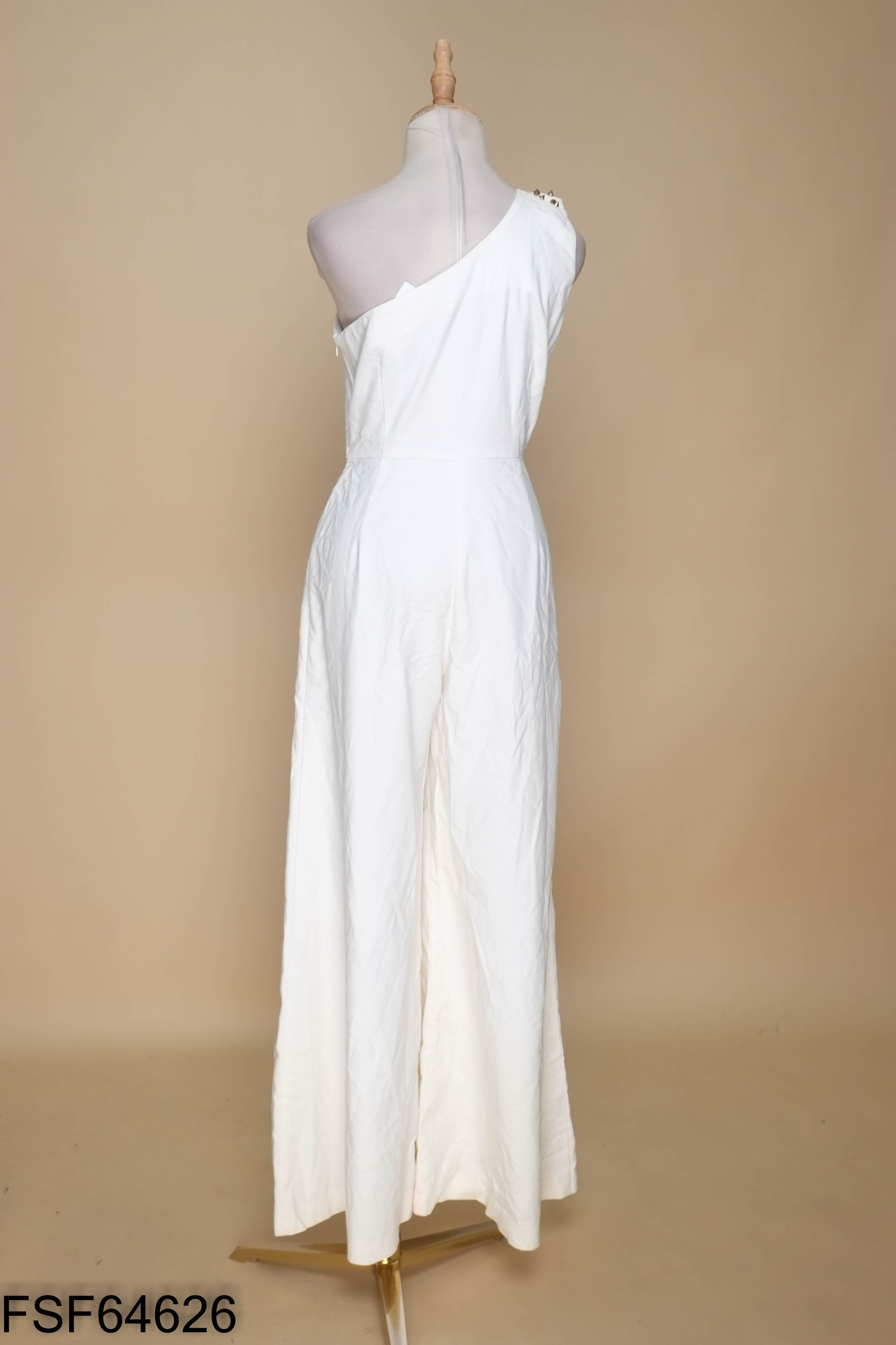 Jumpsuits ANNE&GRACE trắng kem lệch vai