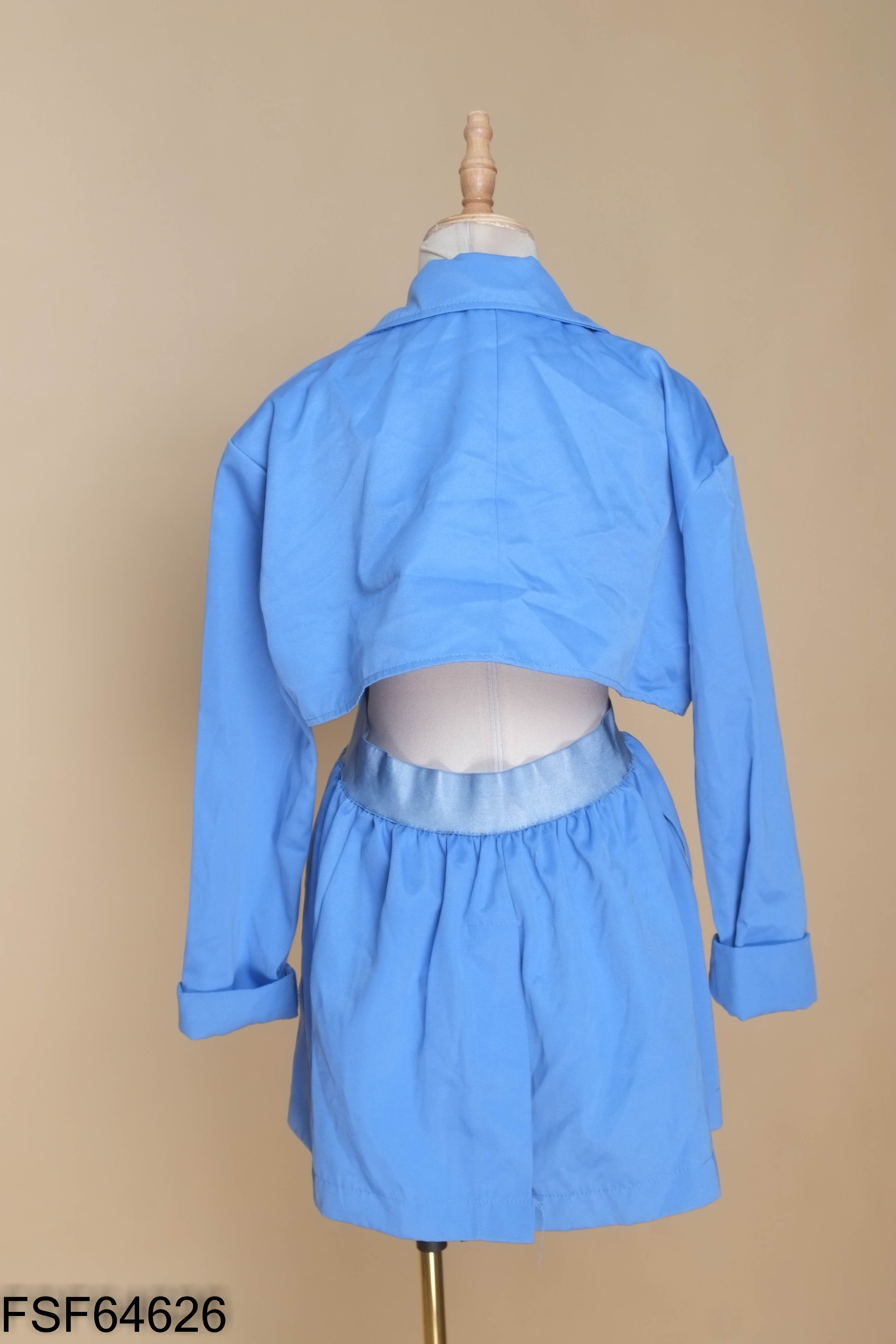 Váy xanh cổ vest cut eo