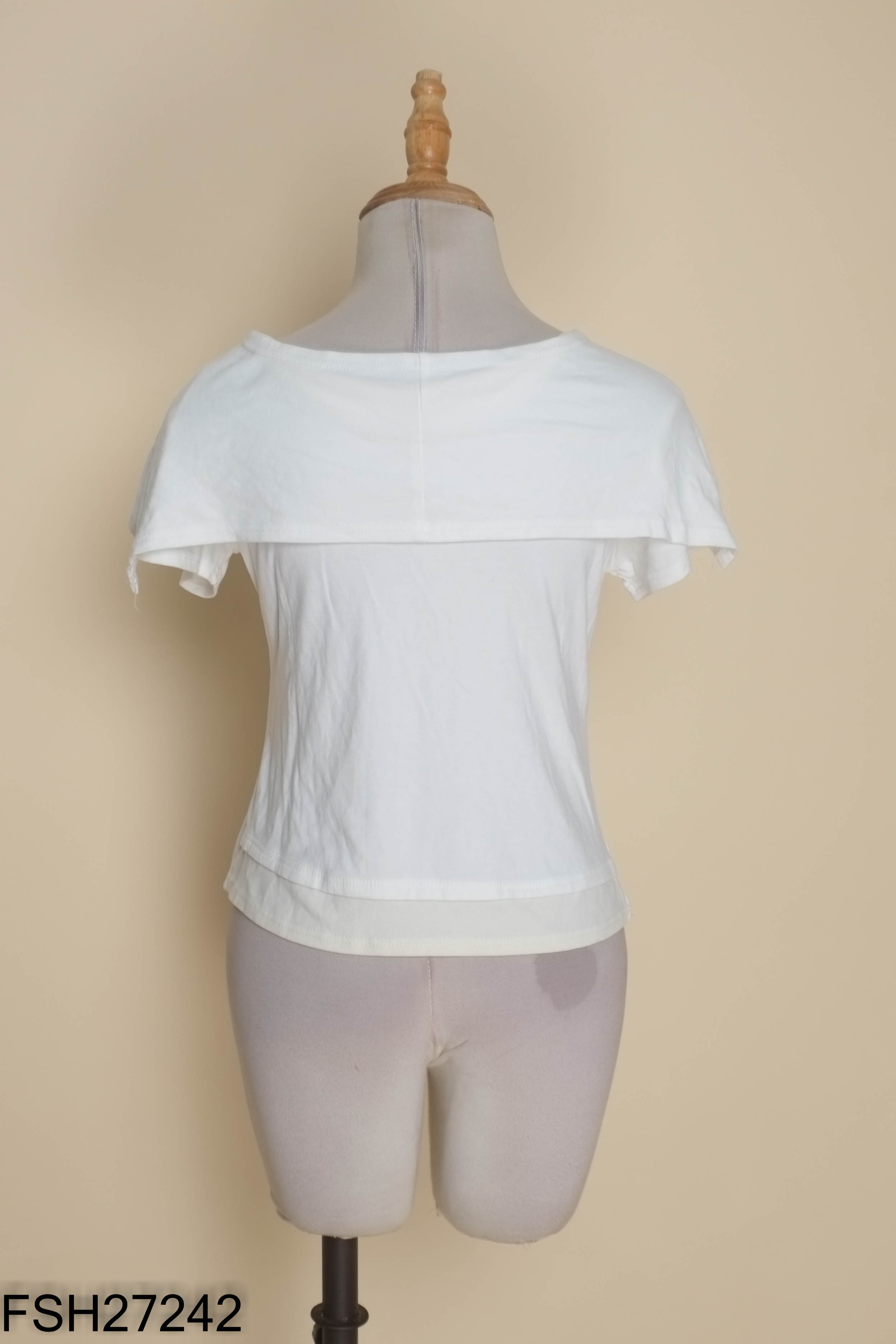 Áo babytee trắng
