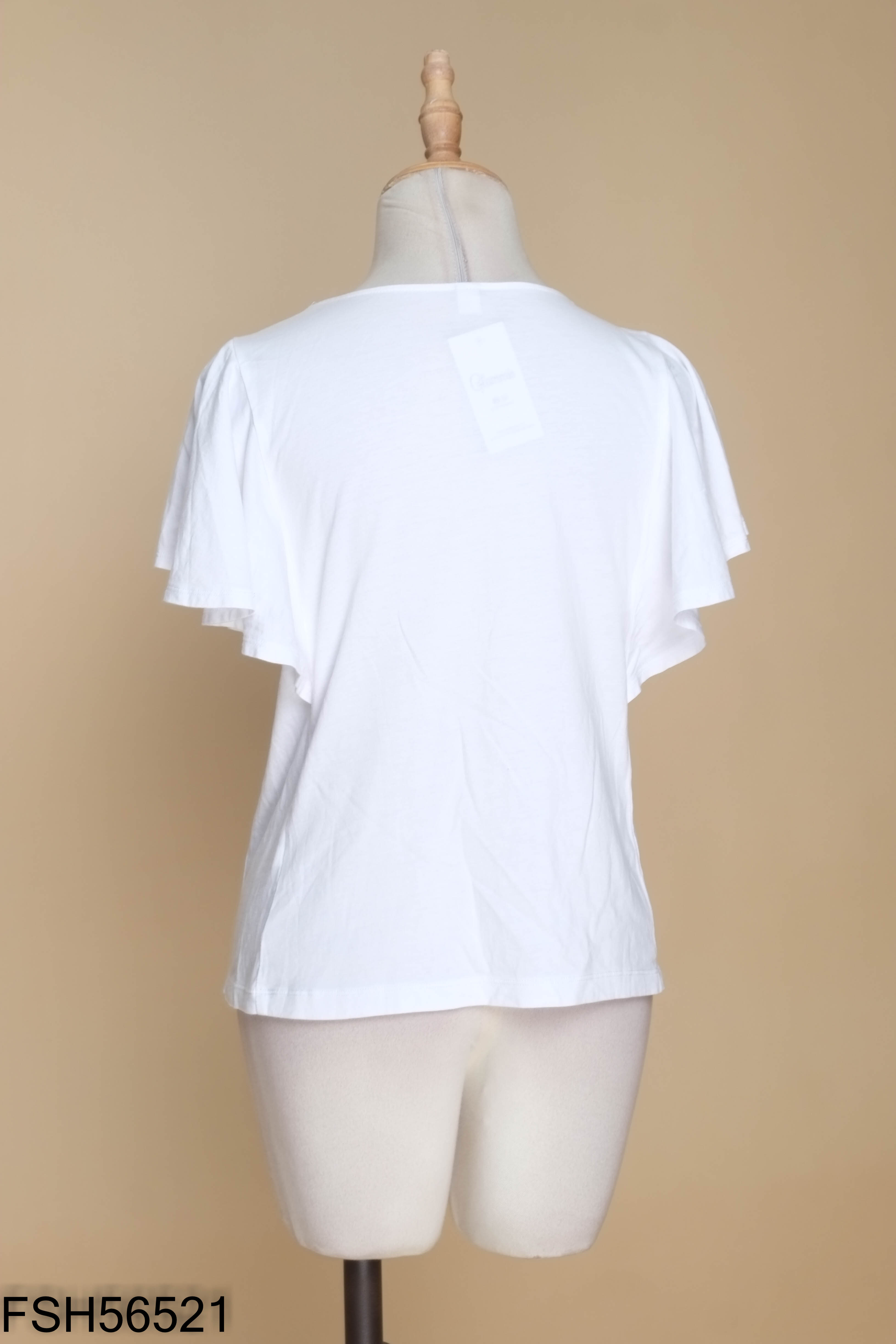 Áo thun UNIQLO trắng trơn