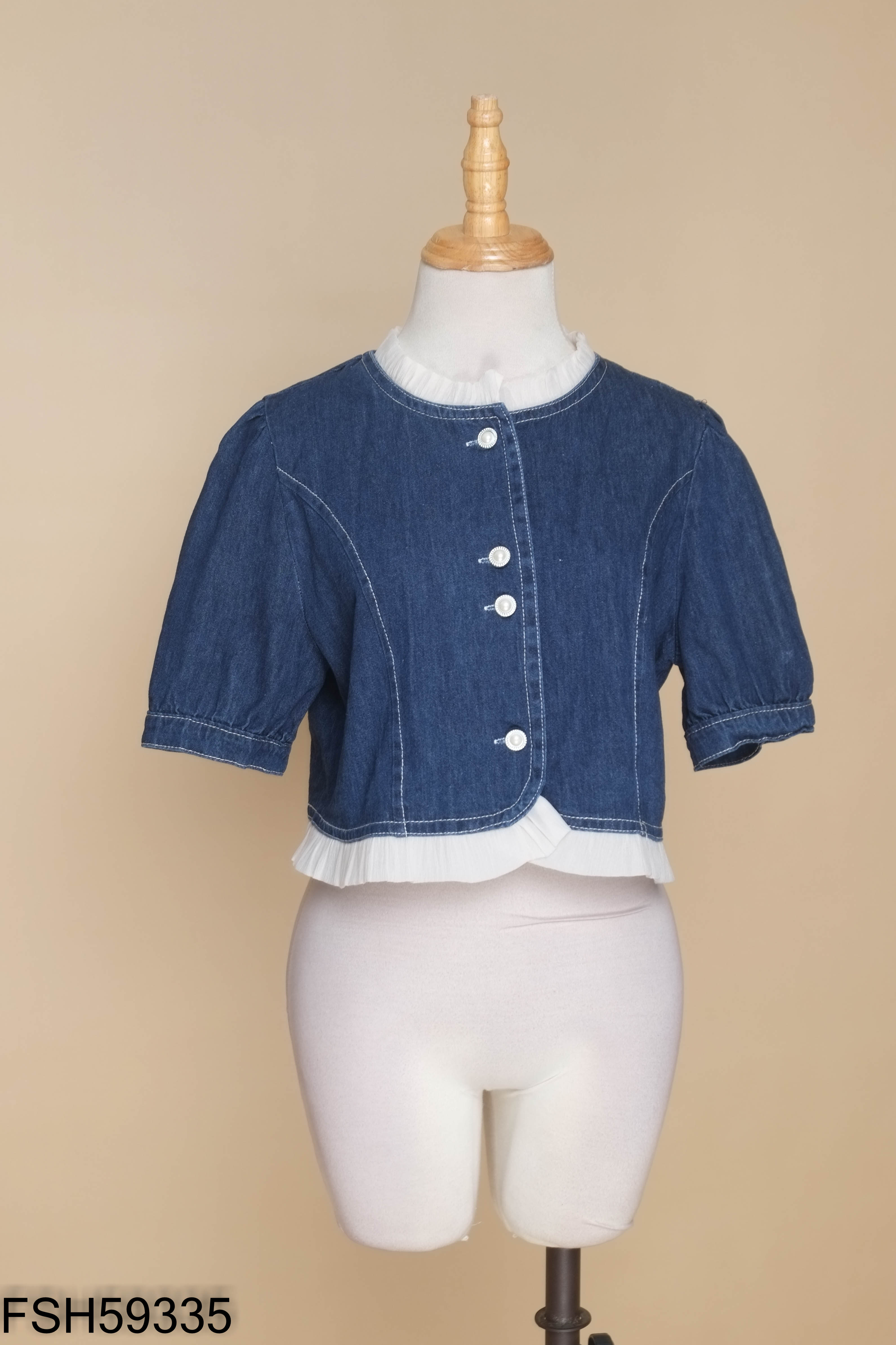 Áo jeans xanh cúc ngọc