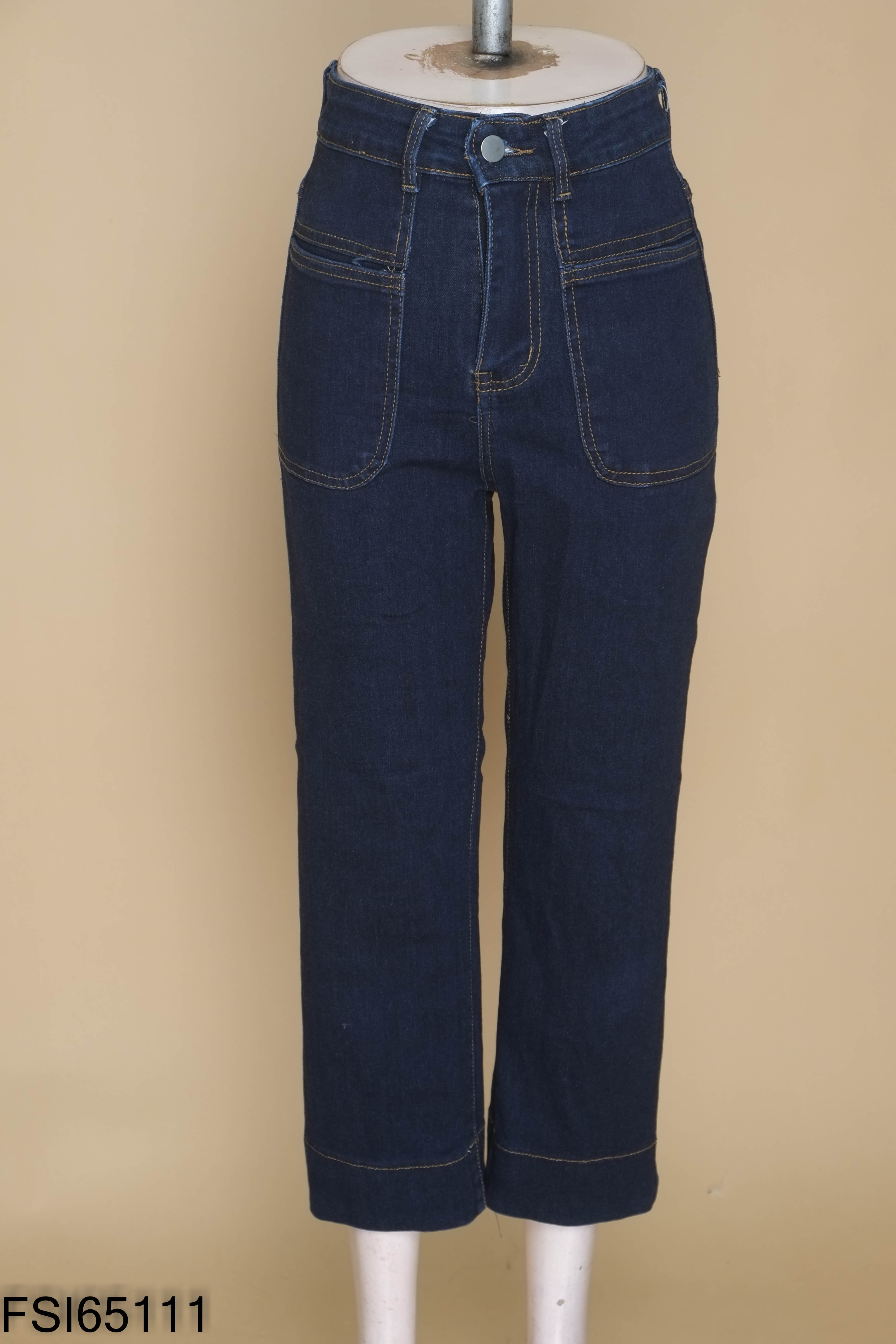 Quần jeans xanh đậm trơn suông