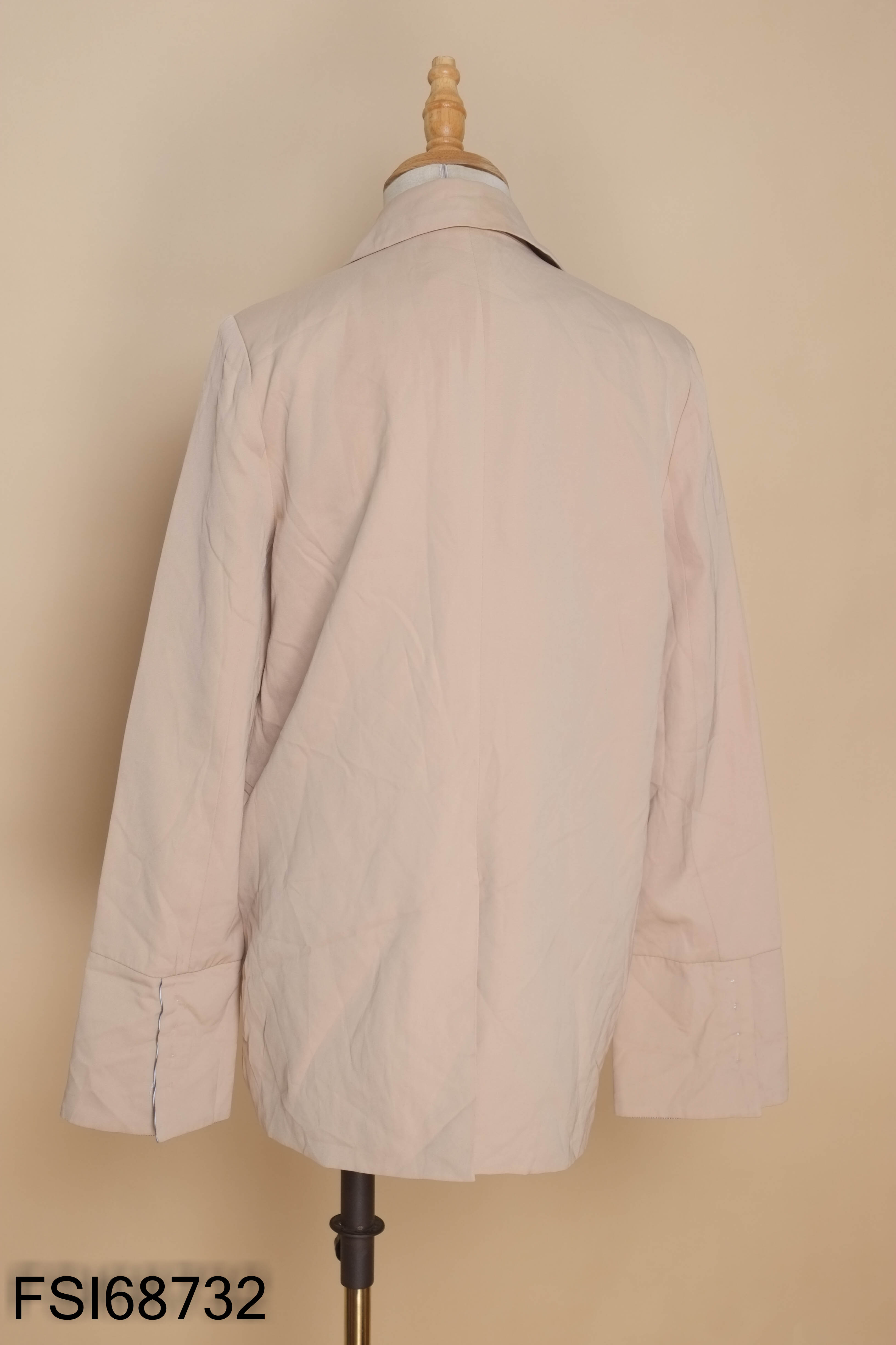 Áo blazer be xắn gấu sọc