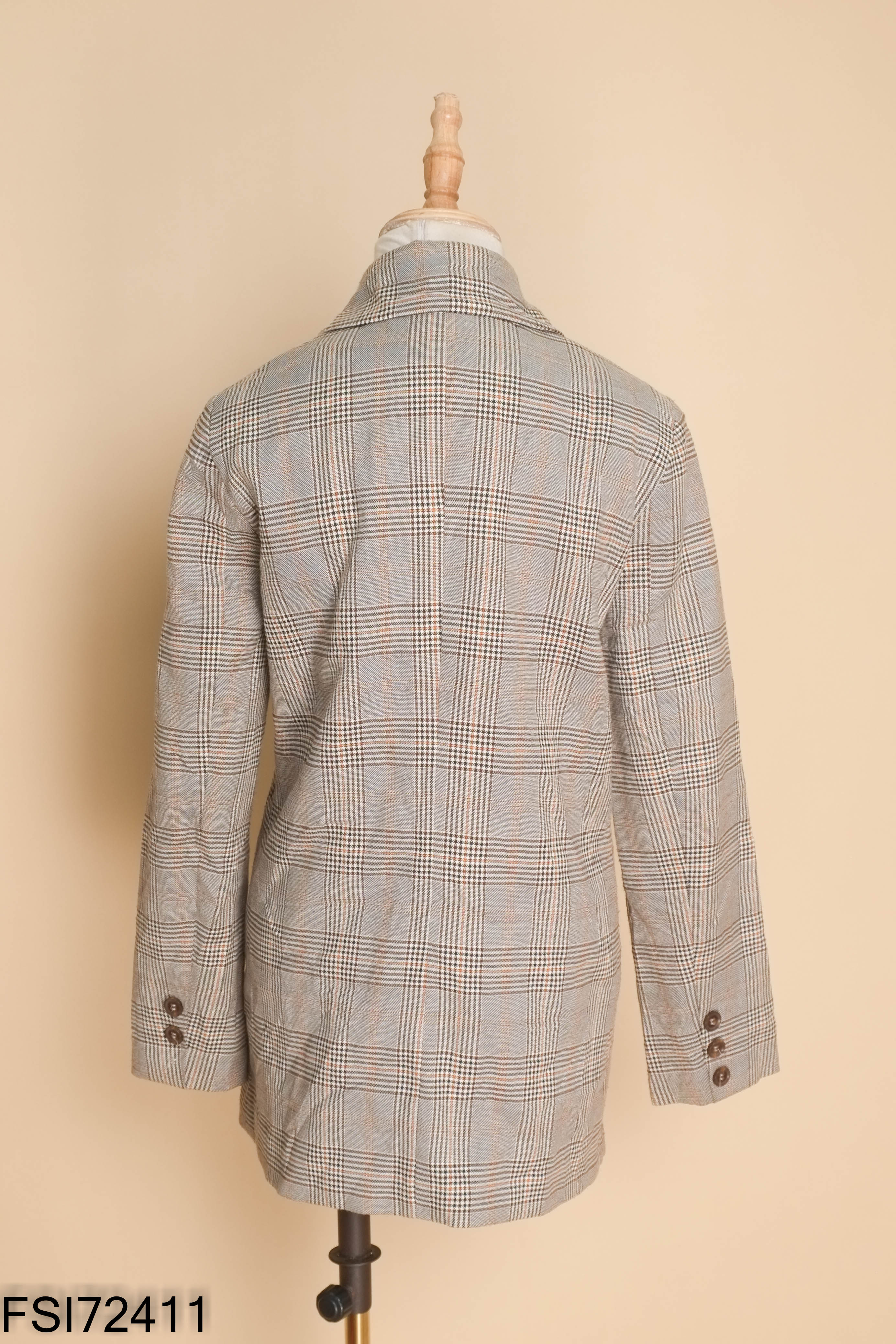 Áo blazer xám nâu kẻ