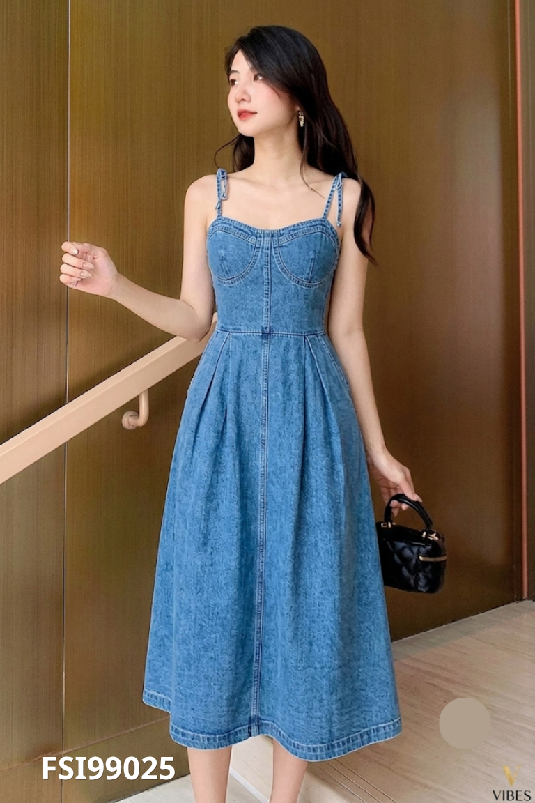 Váy jeans xanh hai dây