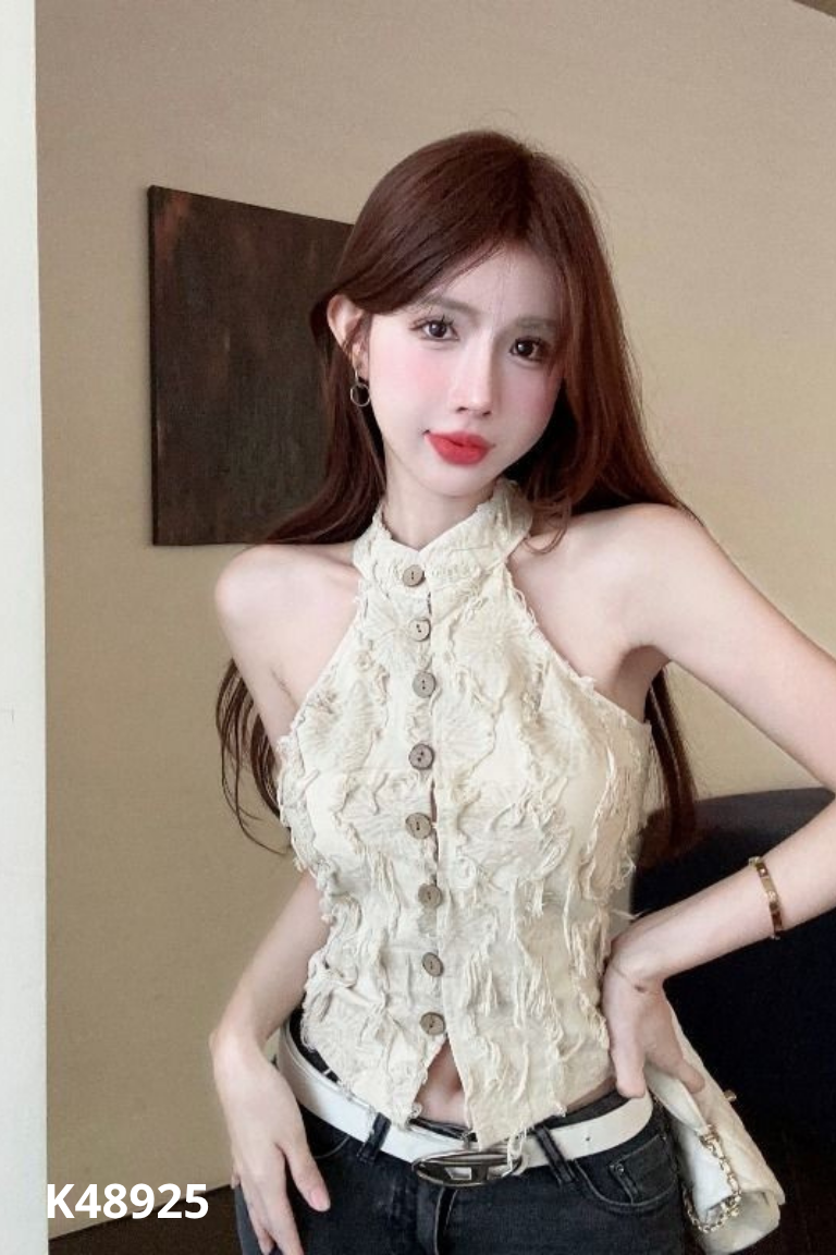 Áo be cổ yếm phối cúc
