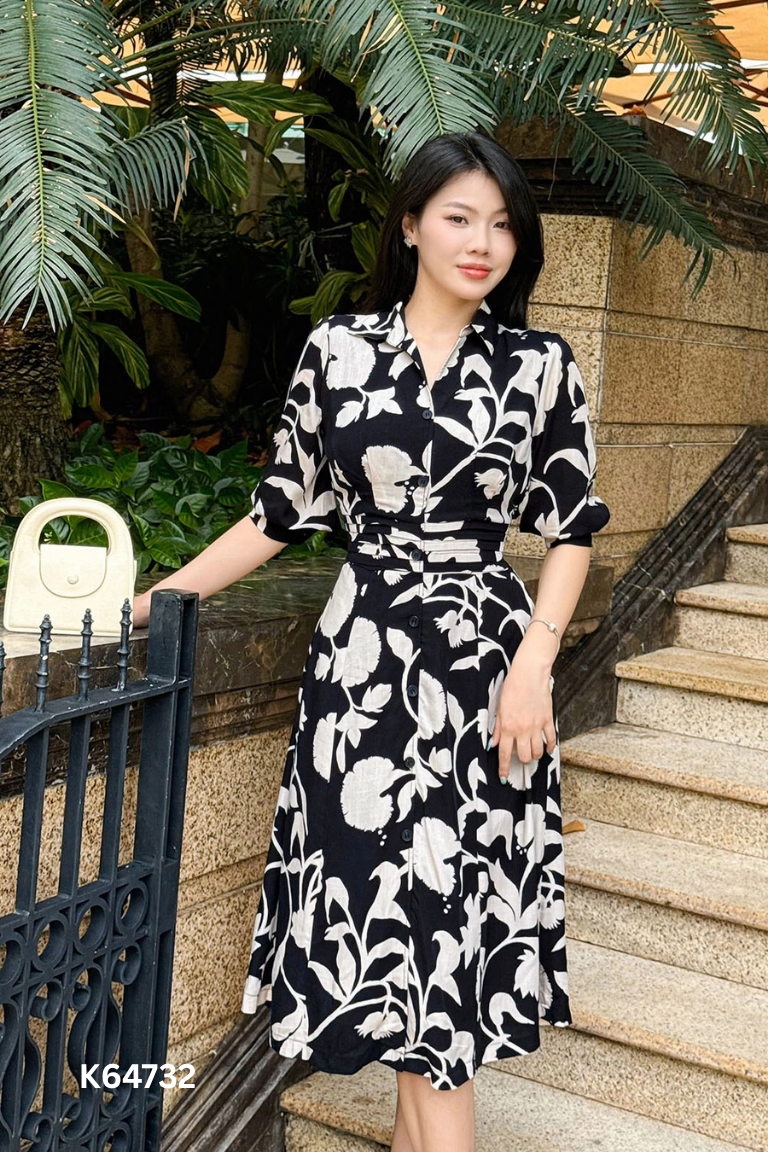 Váy K&K đen hoa trắng