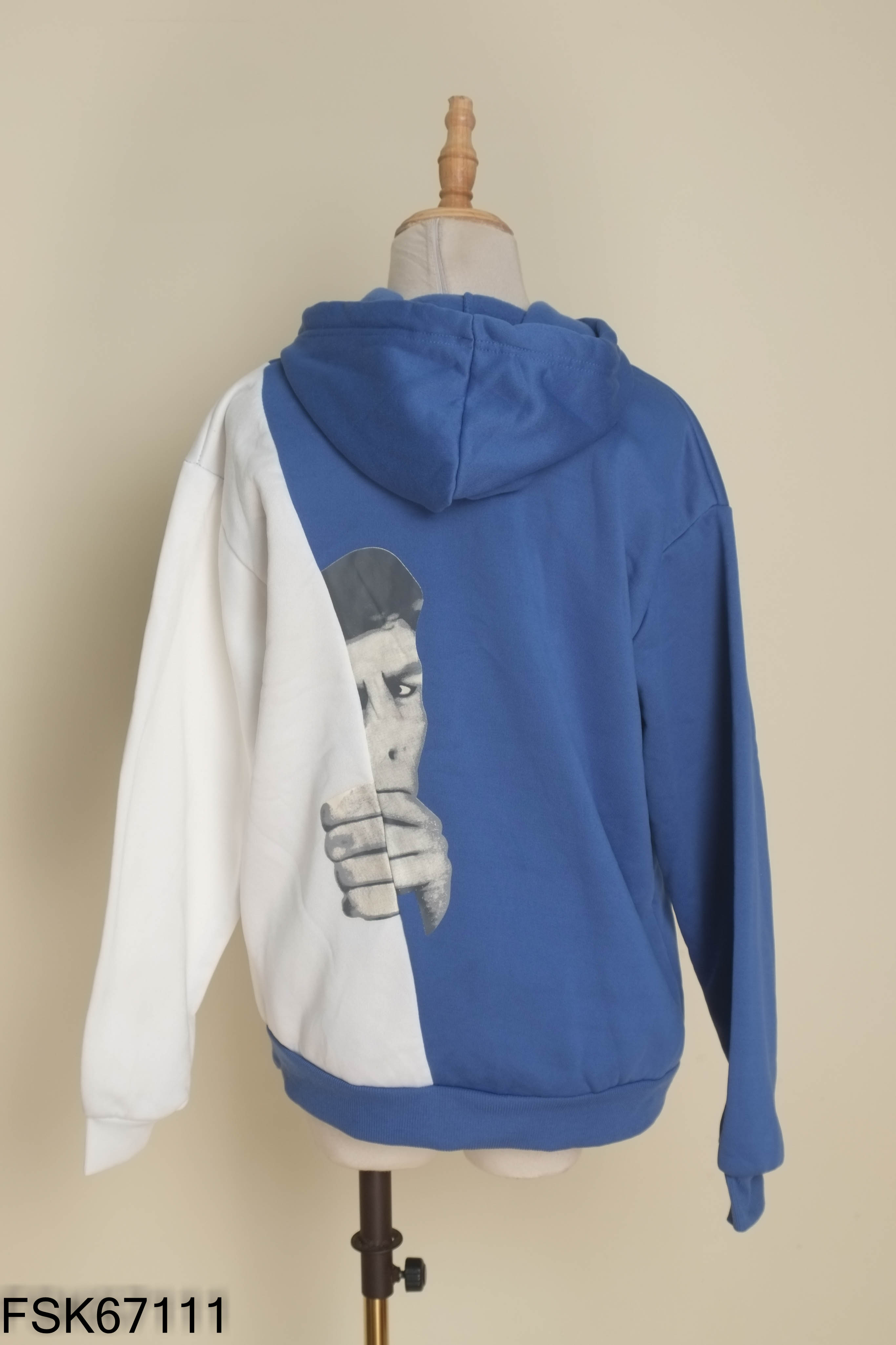 Áo hoodie xanh mix trắng