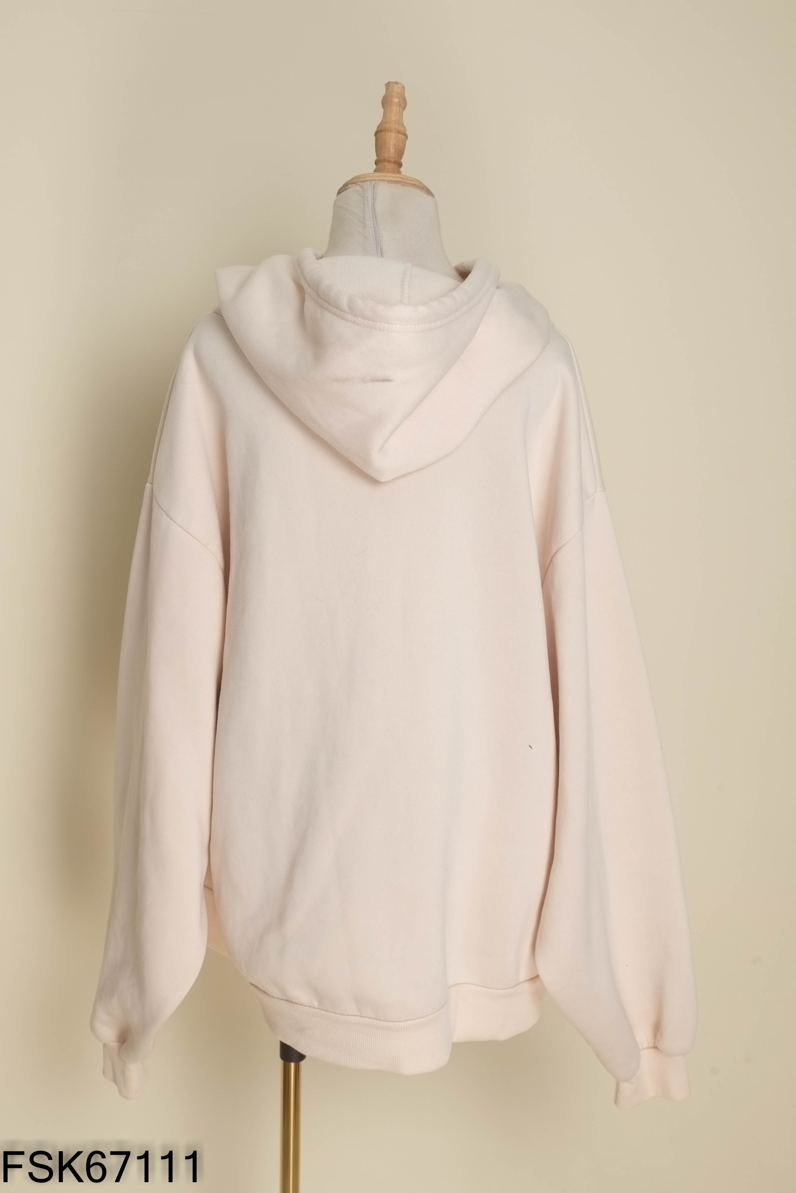 Áo hoodie kem in chữ