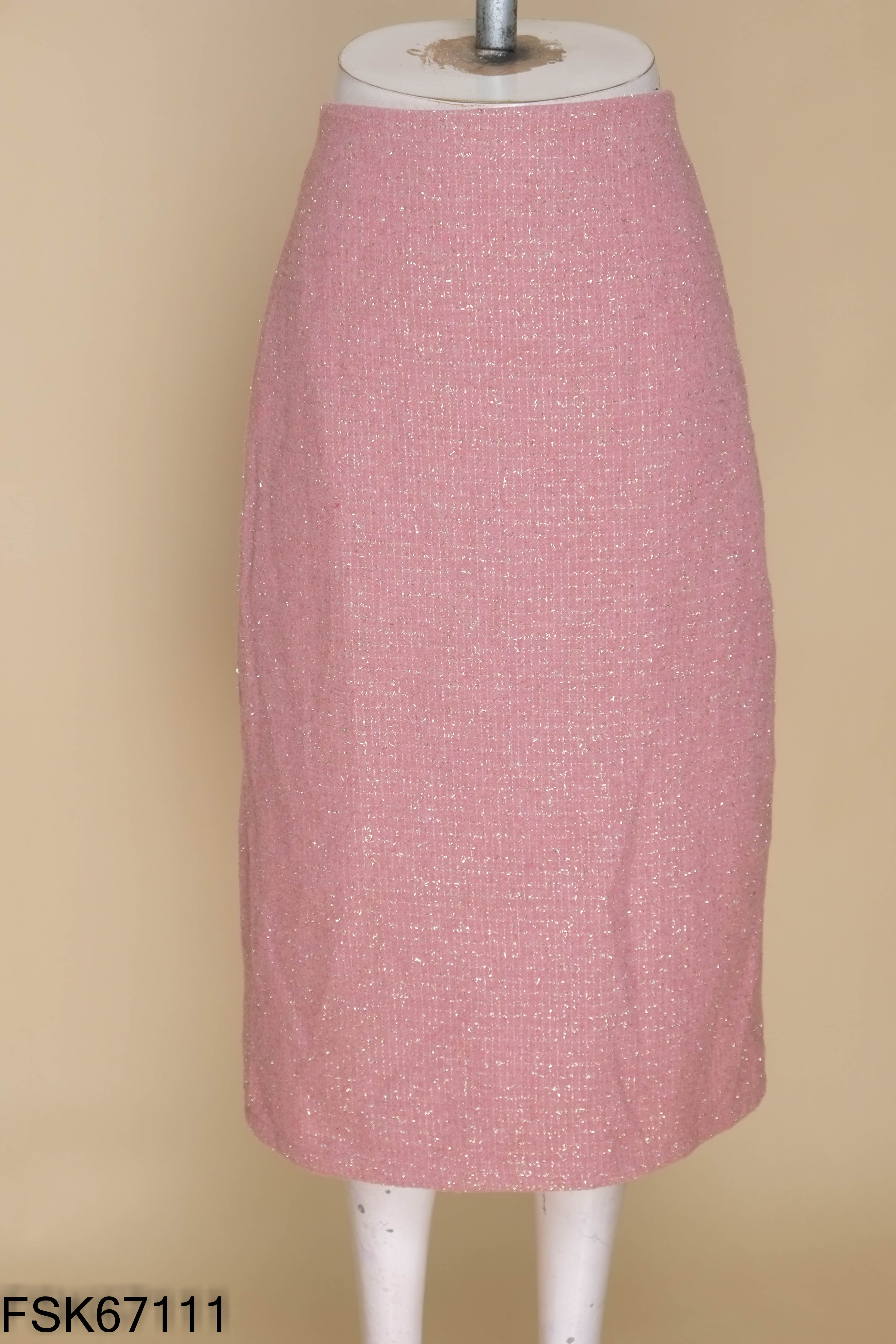 Chân váy dạ len hồng phối sequin