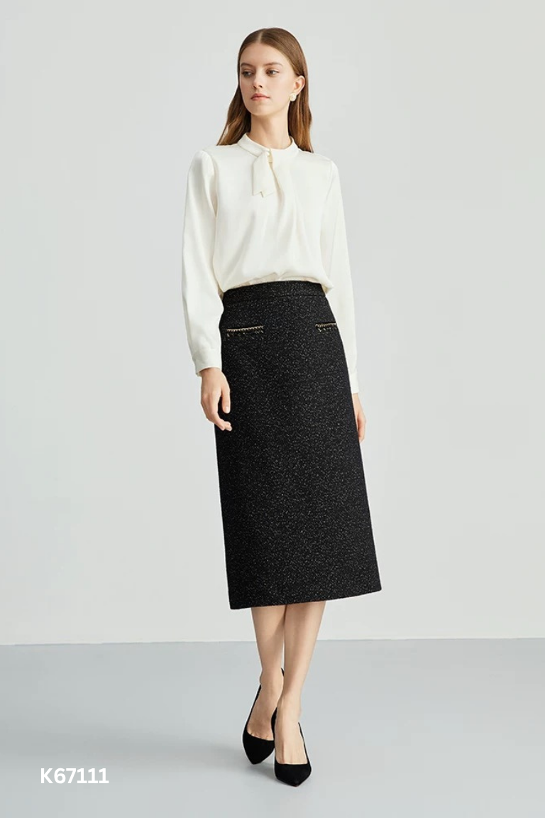 Chân váy dạ tweed đen đính kim tuyến