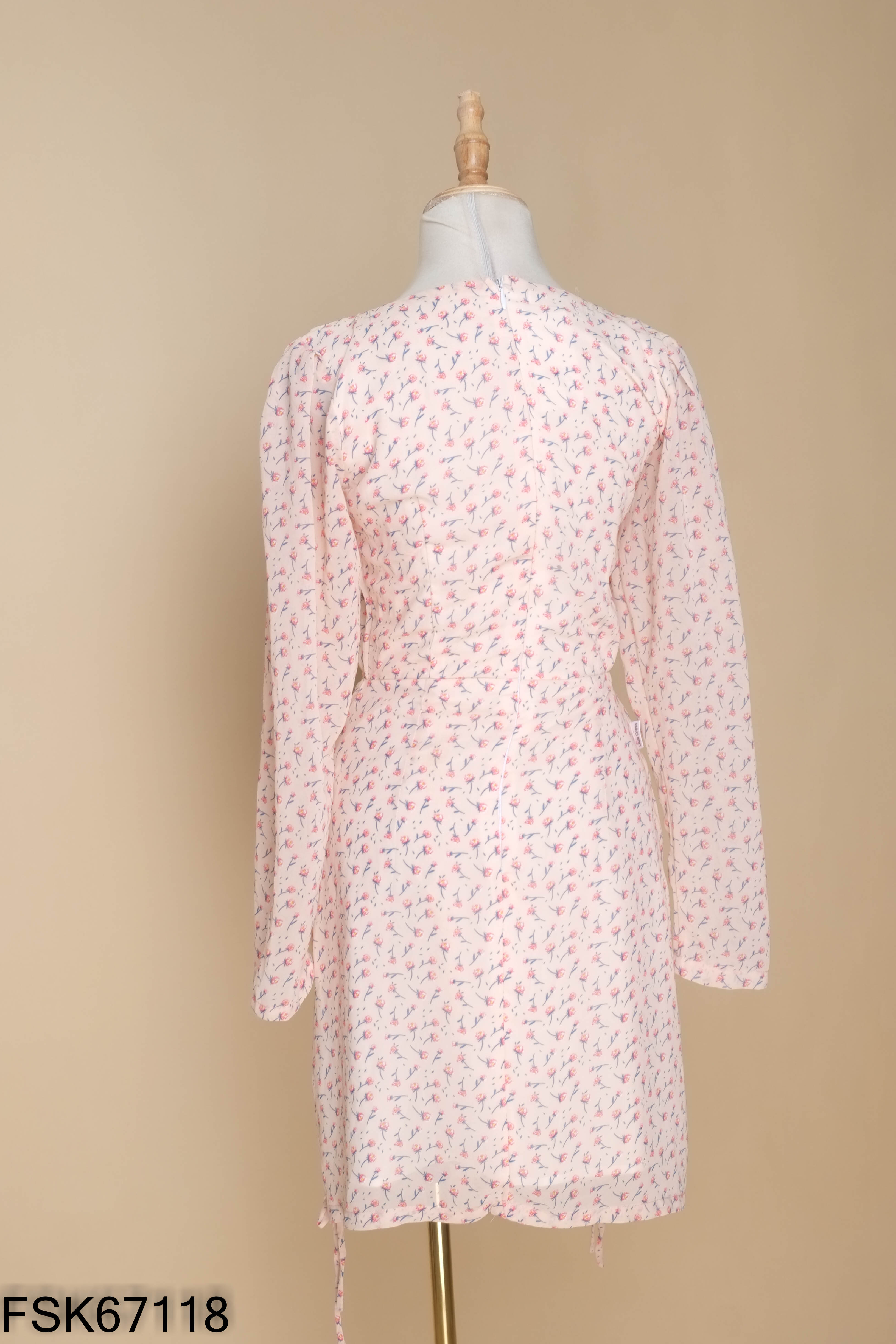 Váy hồng LILY'SDRESS họa tiết hoa