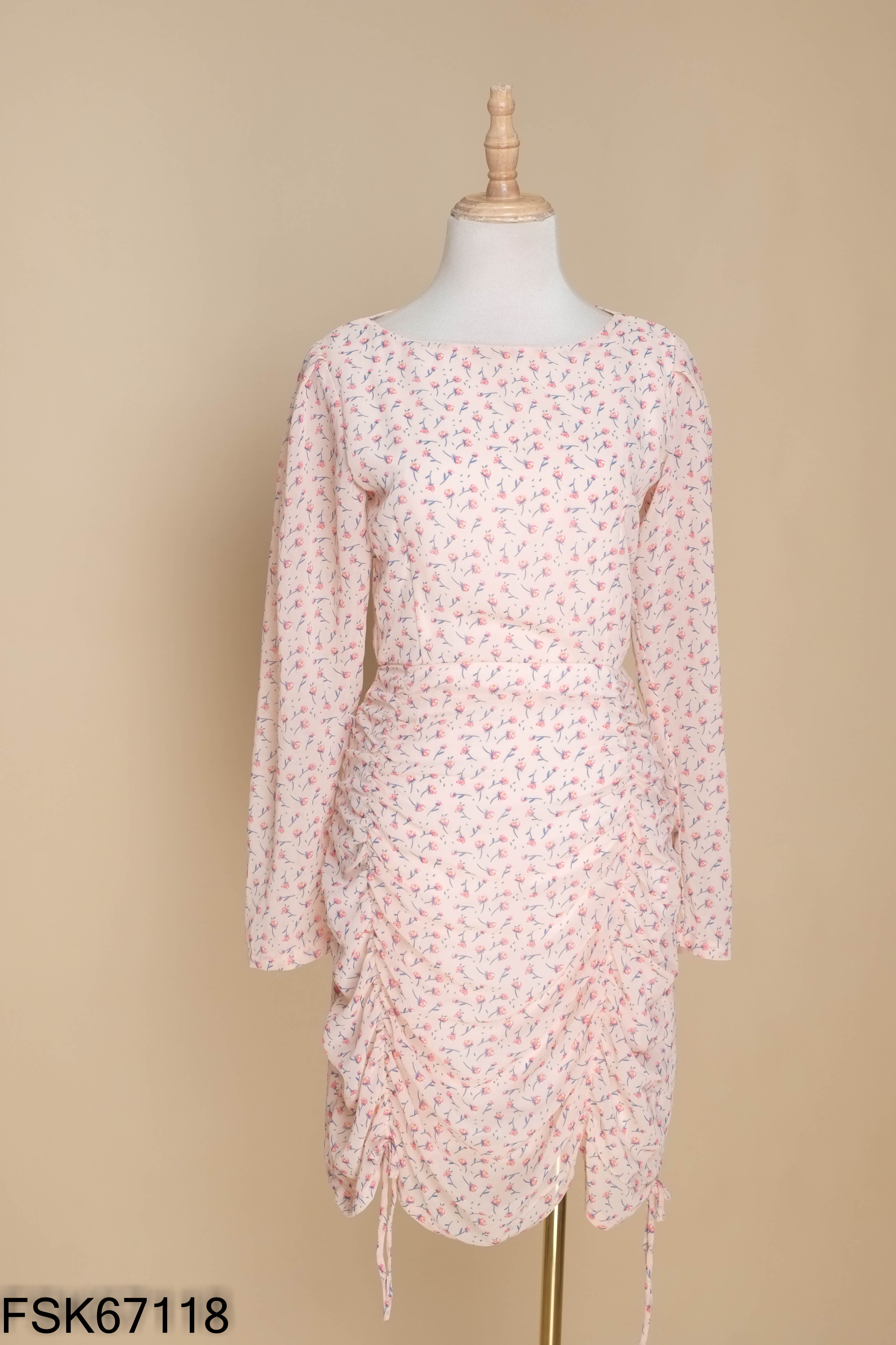 Váy hồng LILY'SDRESS họa tiết hoa