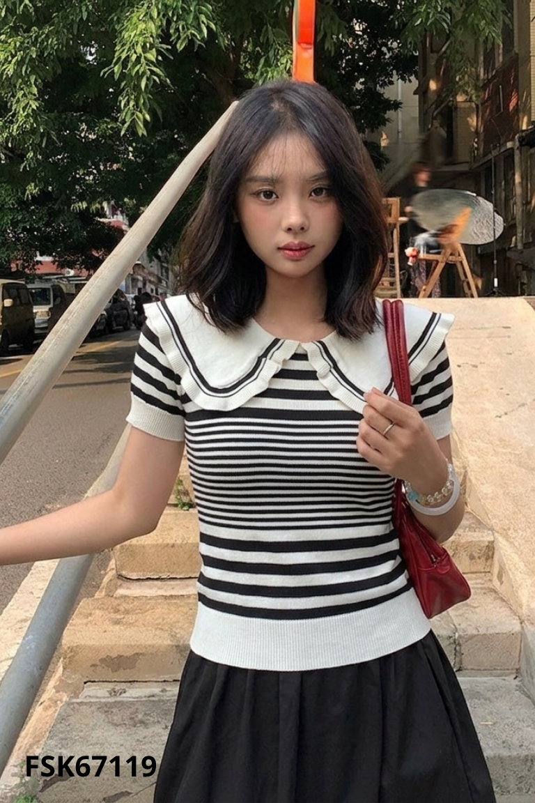Áo len be cổ bèo kẻ