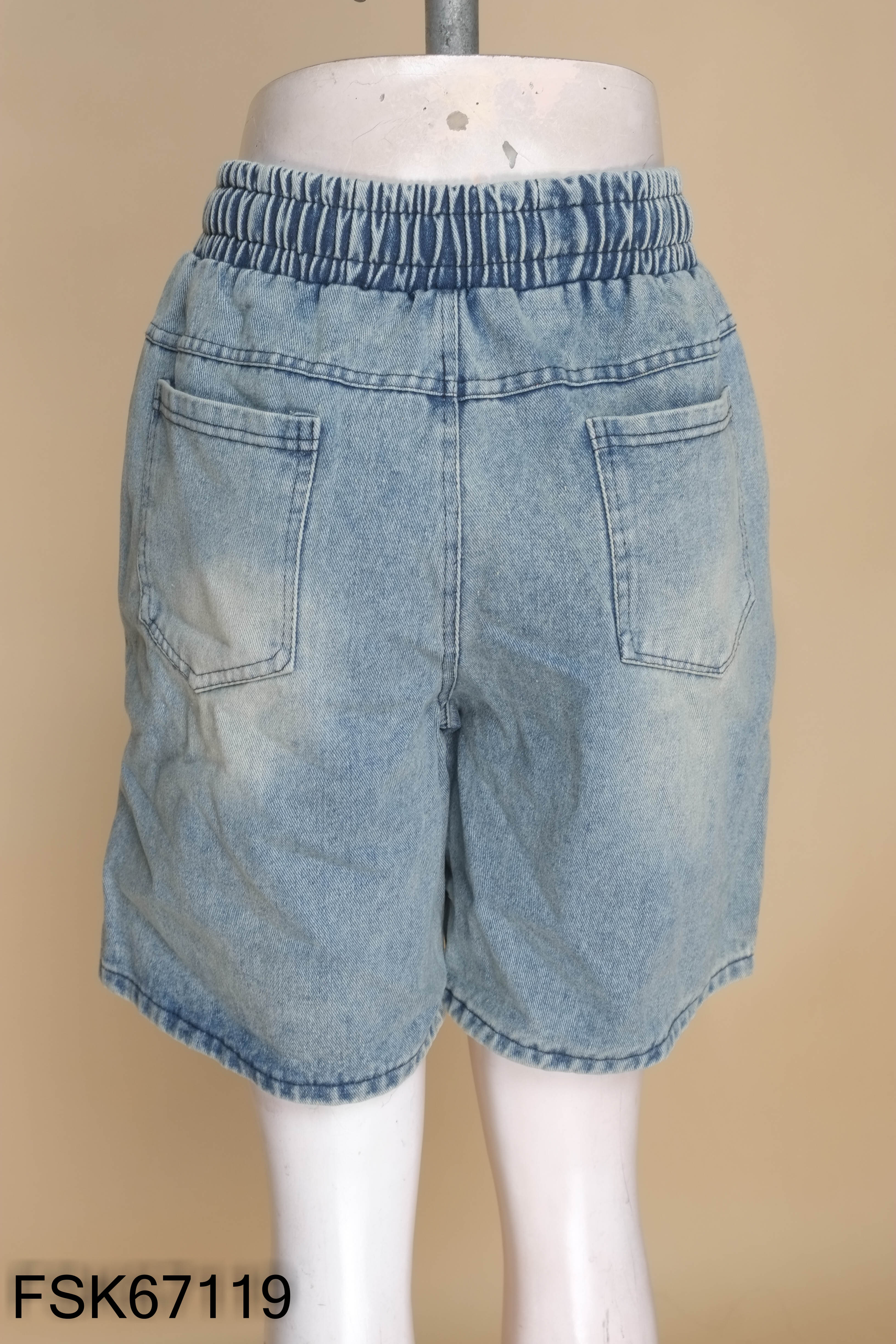 Quần shorts jeans xanh
