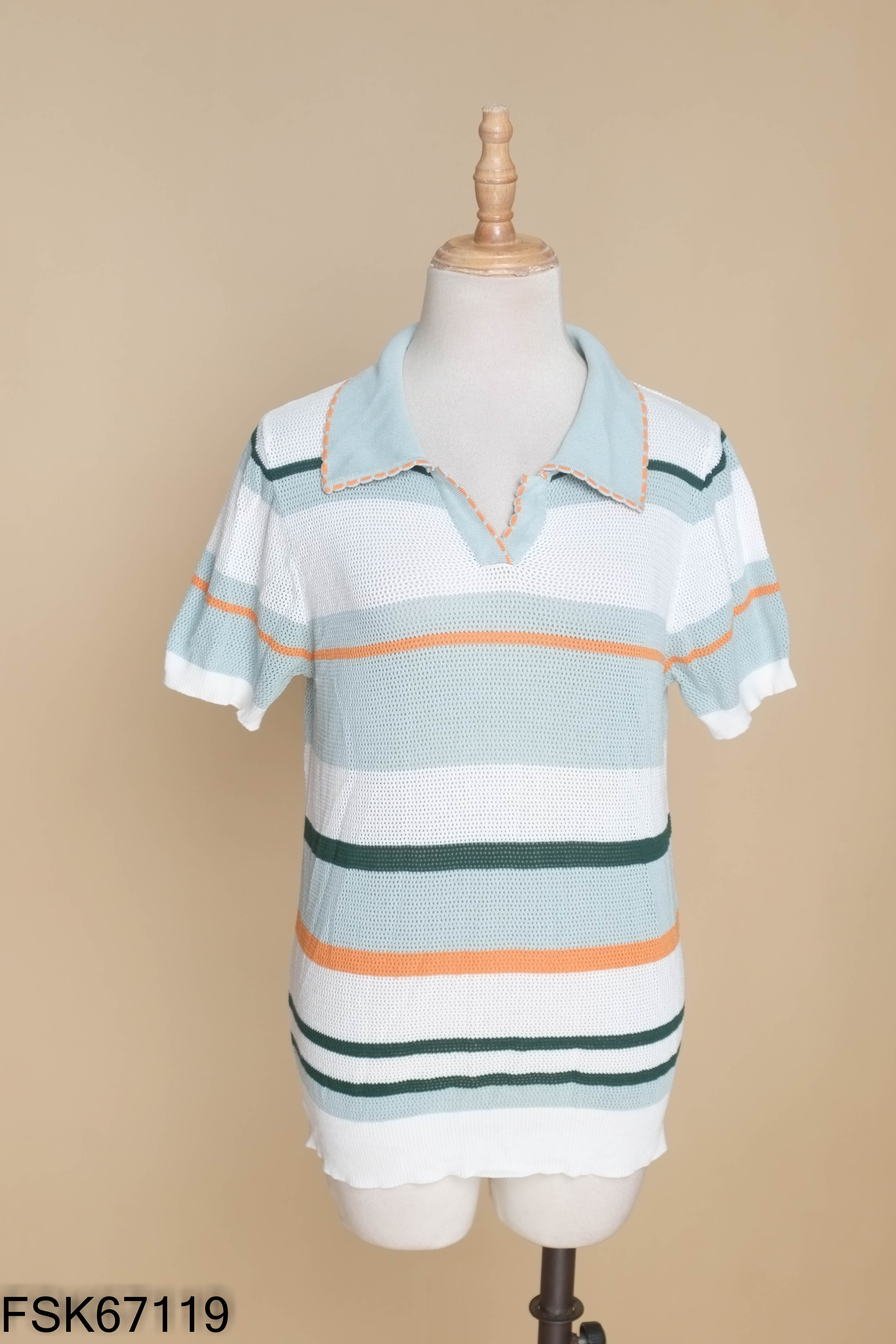 Áo polo len xanh kẻ