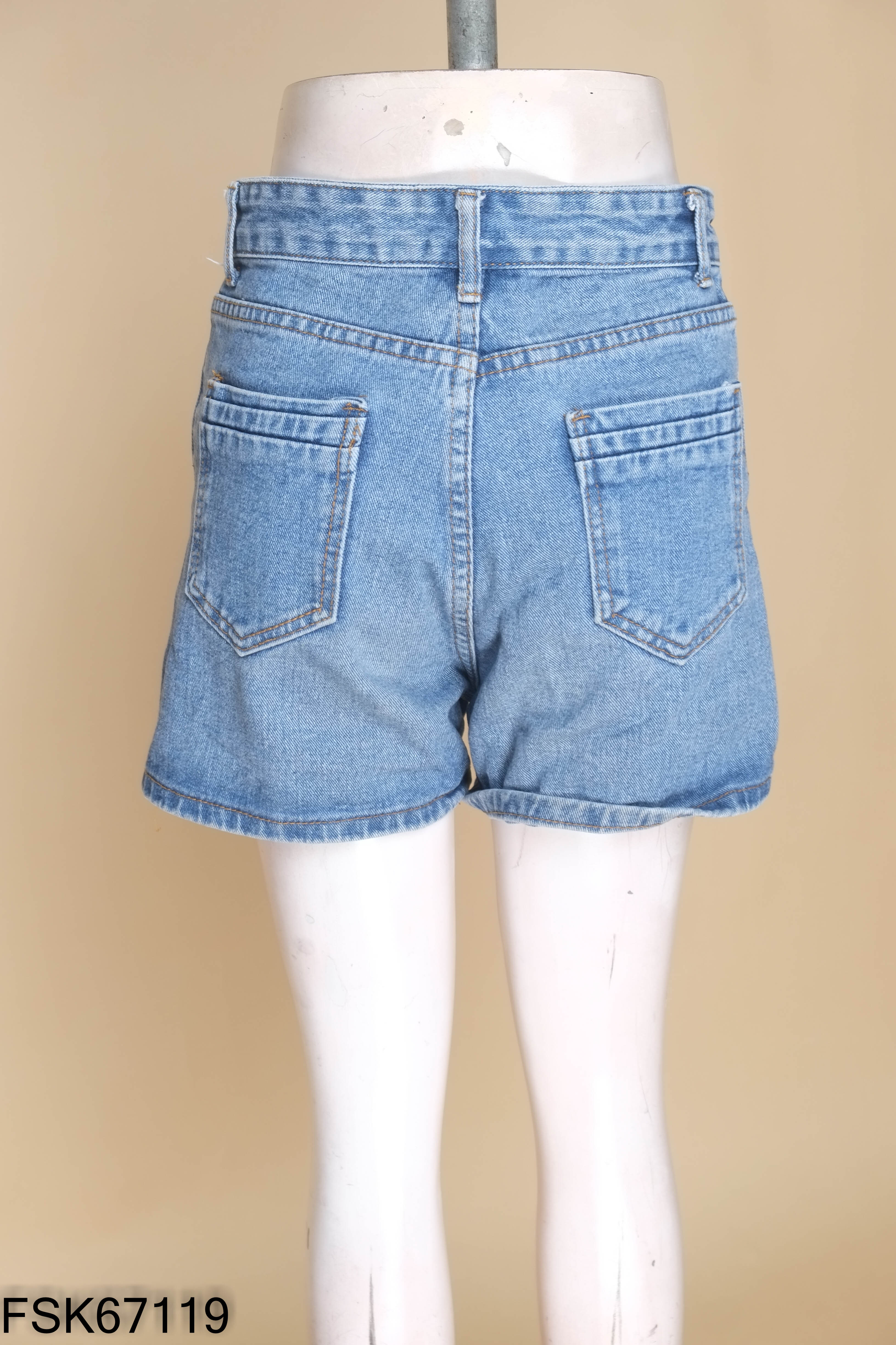 Quần jeans shorts xanh 4 cúc