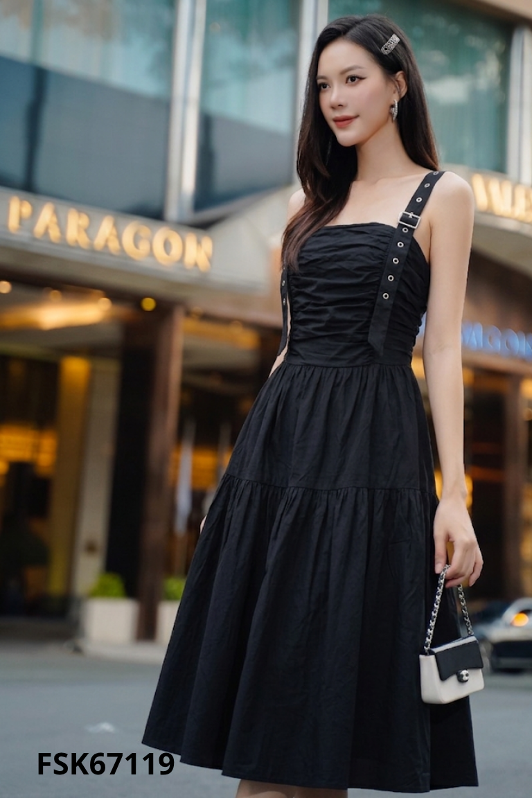 Váy đen hai dây trơn babydoll nhún lưng