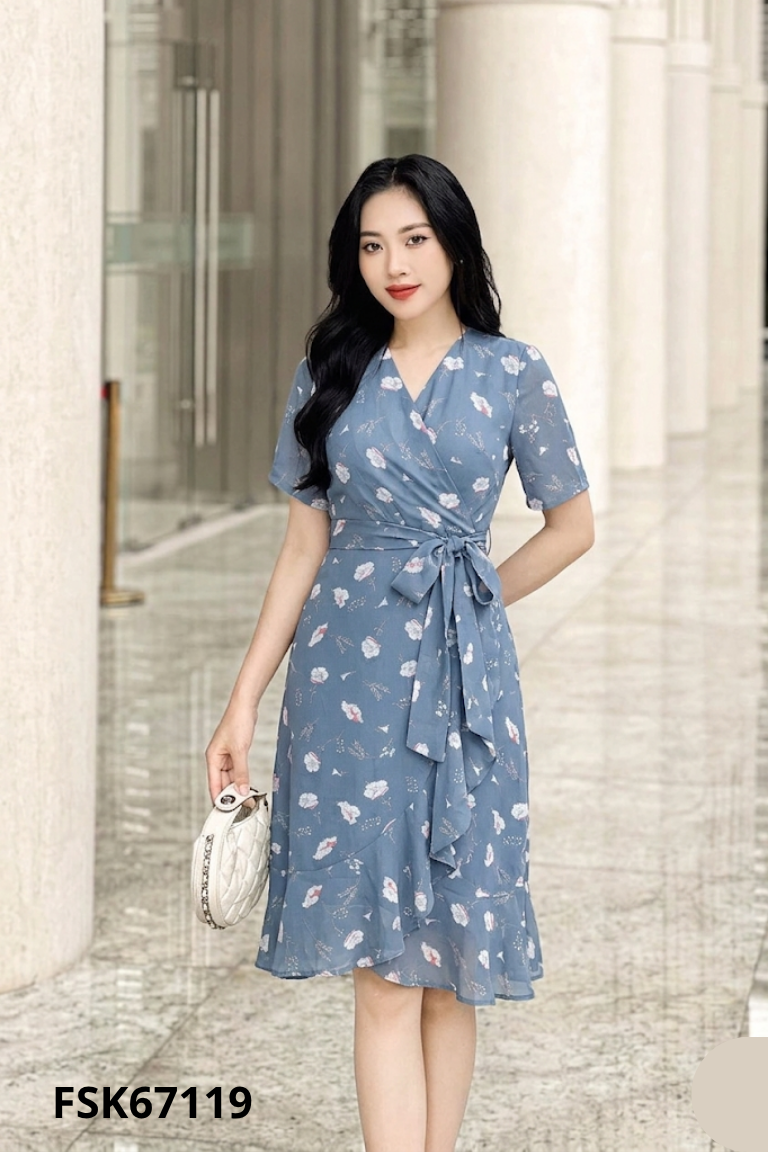 Váy xanh MIN DESIGN họa tiết hoa dây eo