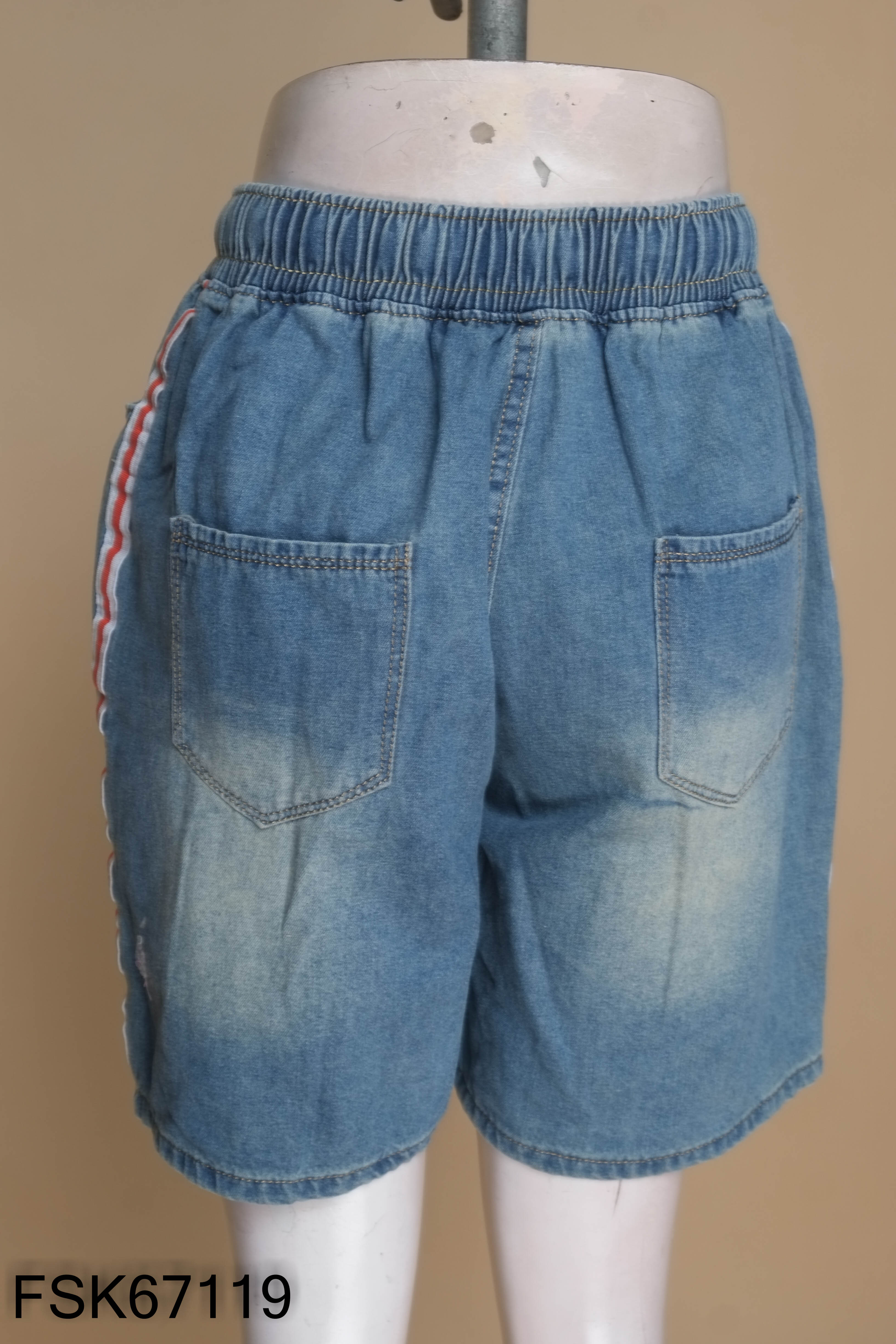 Quần shorts jeans xanh